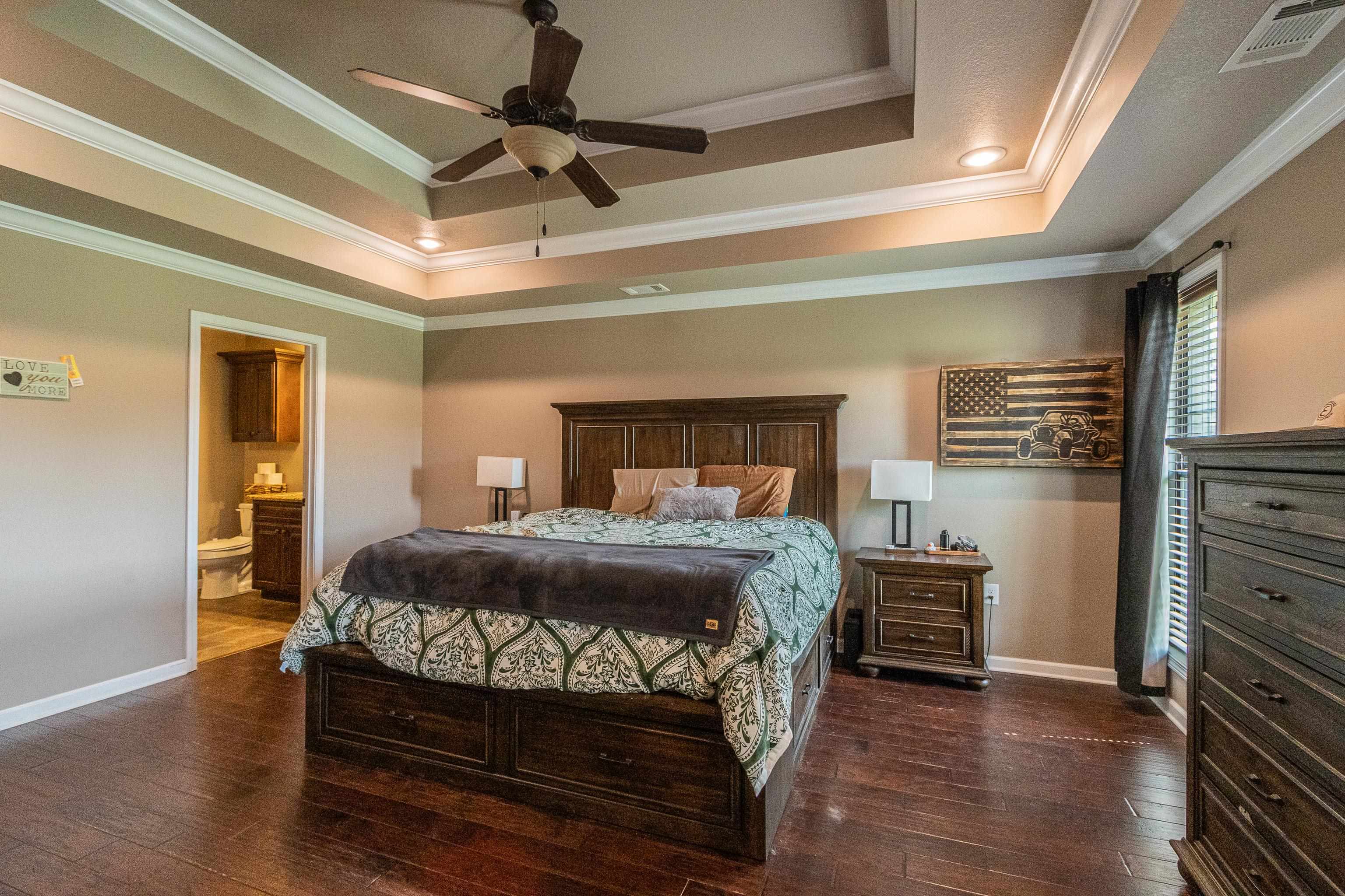 1906 WALNUT VALLEY  Paragould, AR
