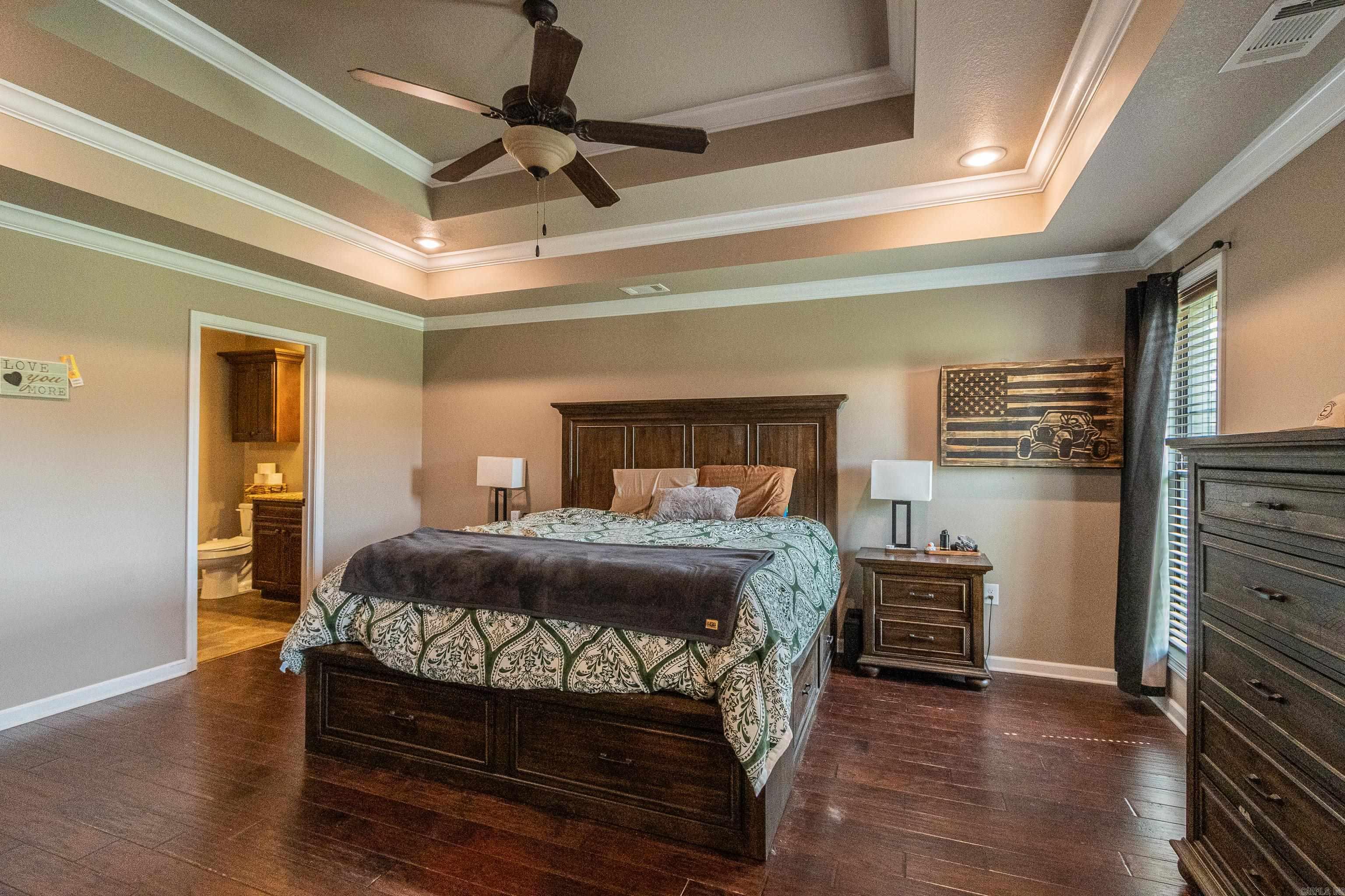 1906 WALNUT VALLEY Paragould, AR 72450-0000