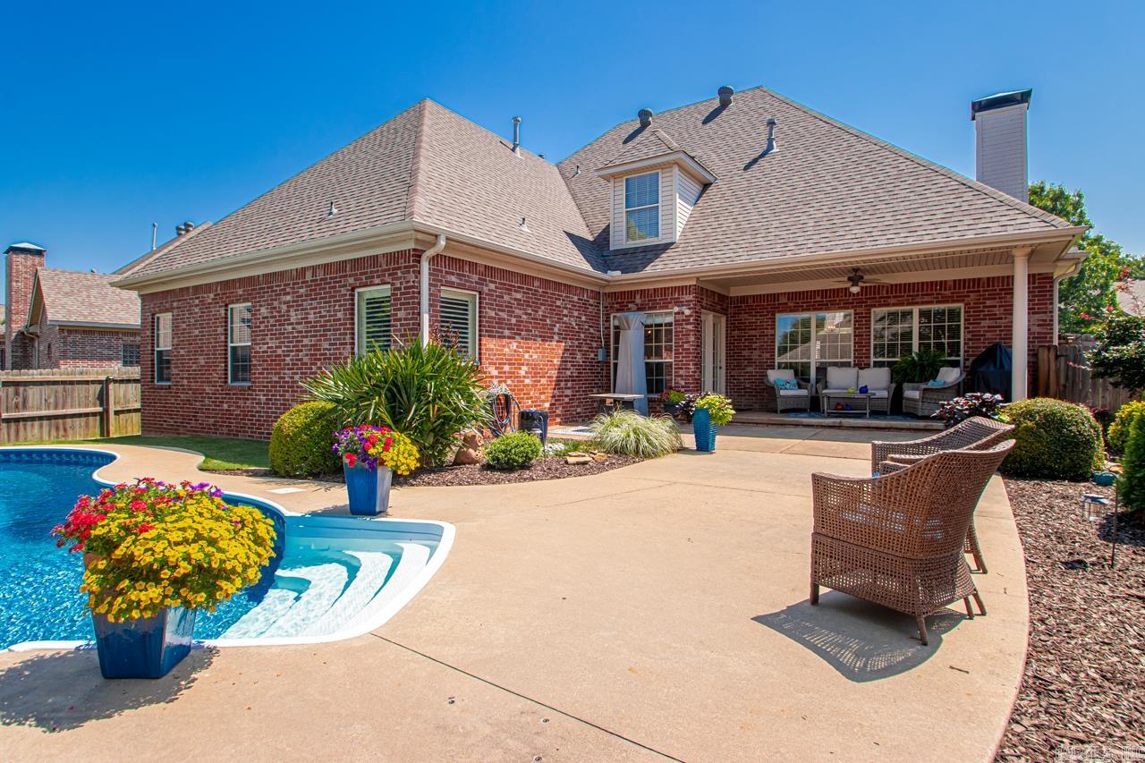 106 Hidden Falls Lane  Maumelle, AR