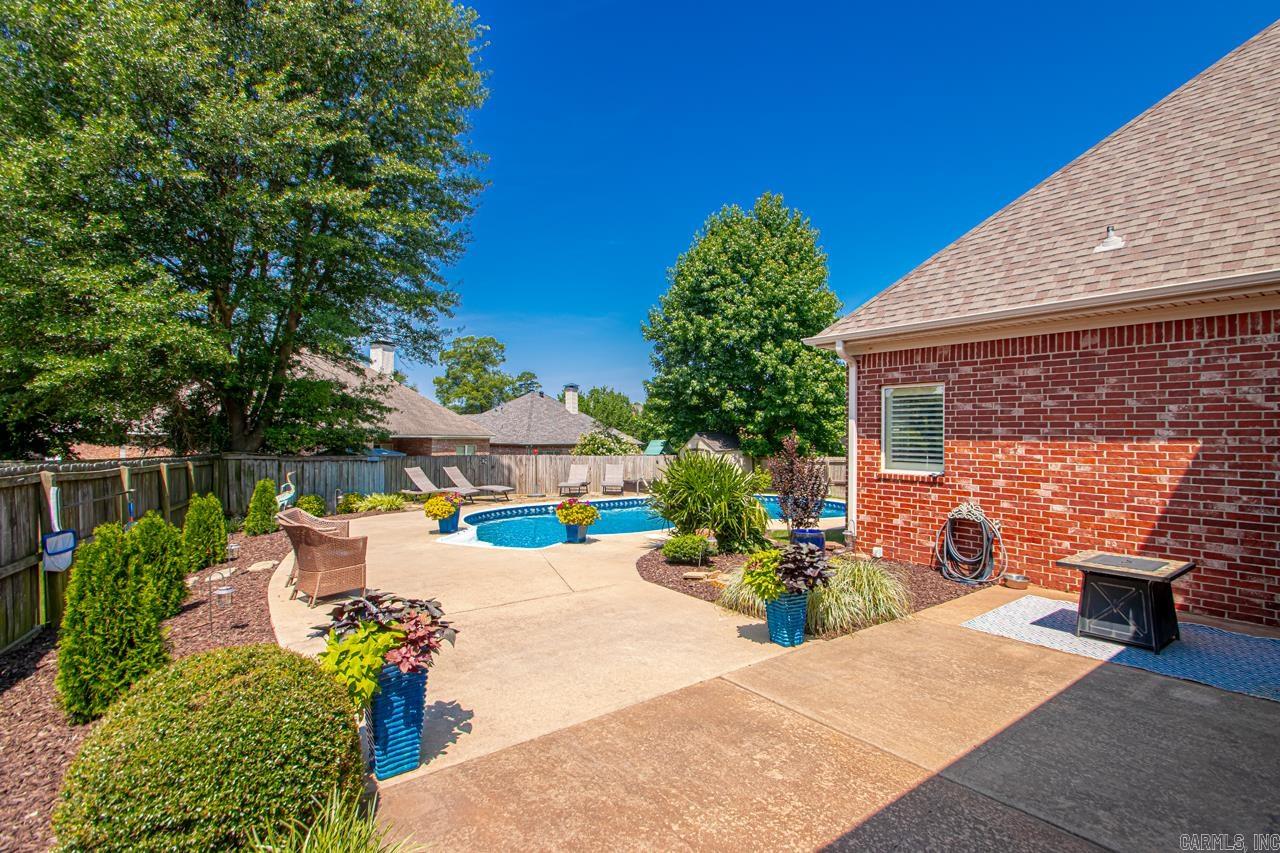 106 Hidden Falls Lane  Maumelle, AR