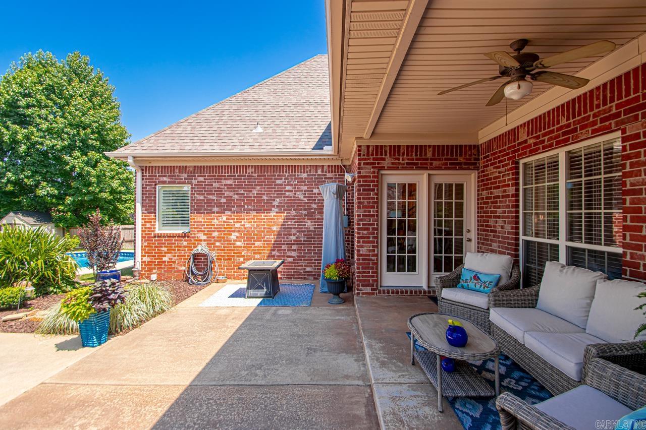 106 Hidden Falls Lane  Maumelle, AR