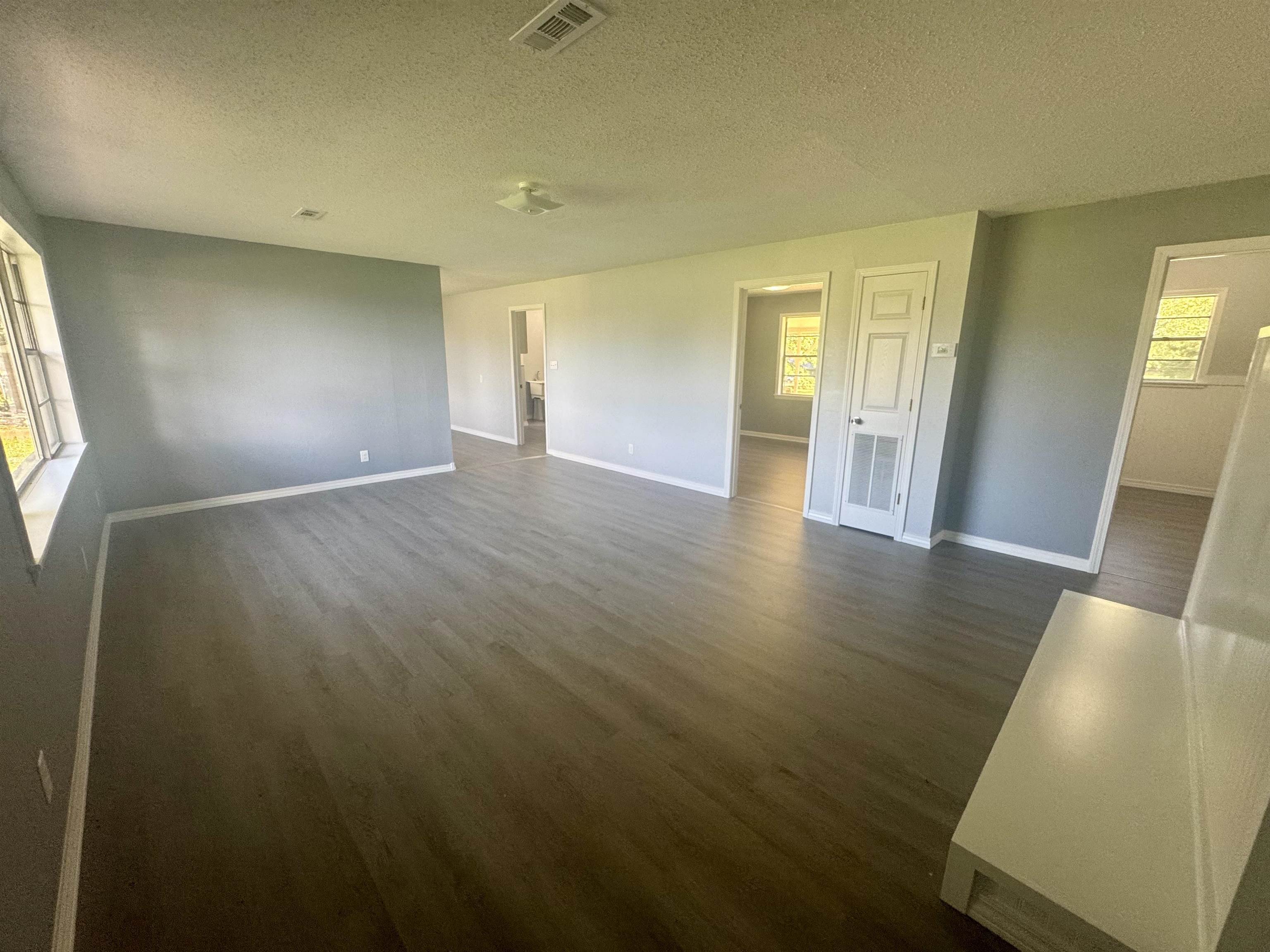 1794 Highway 62/412  Highland, AR