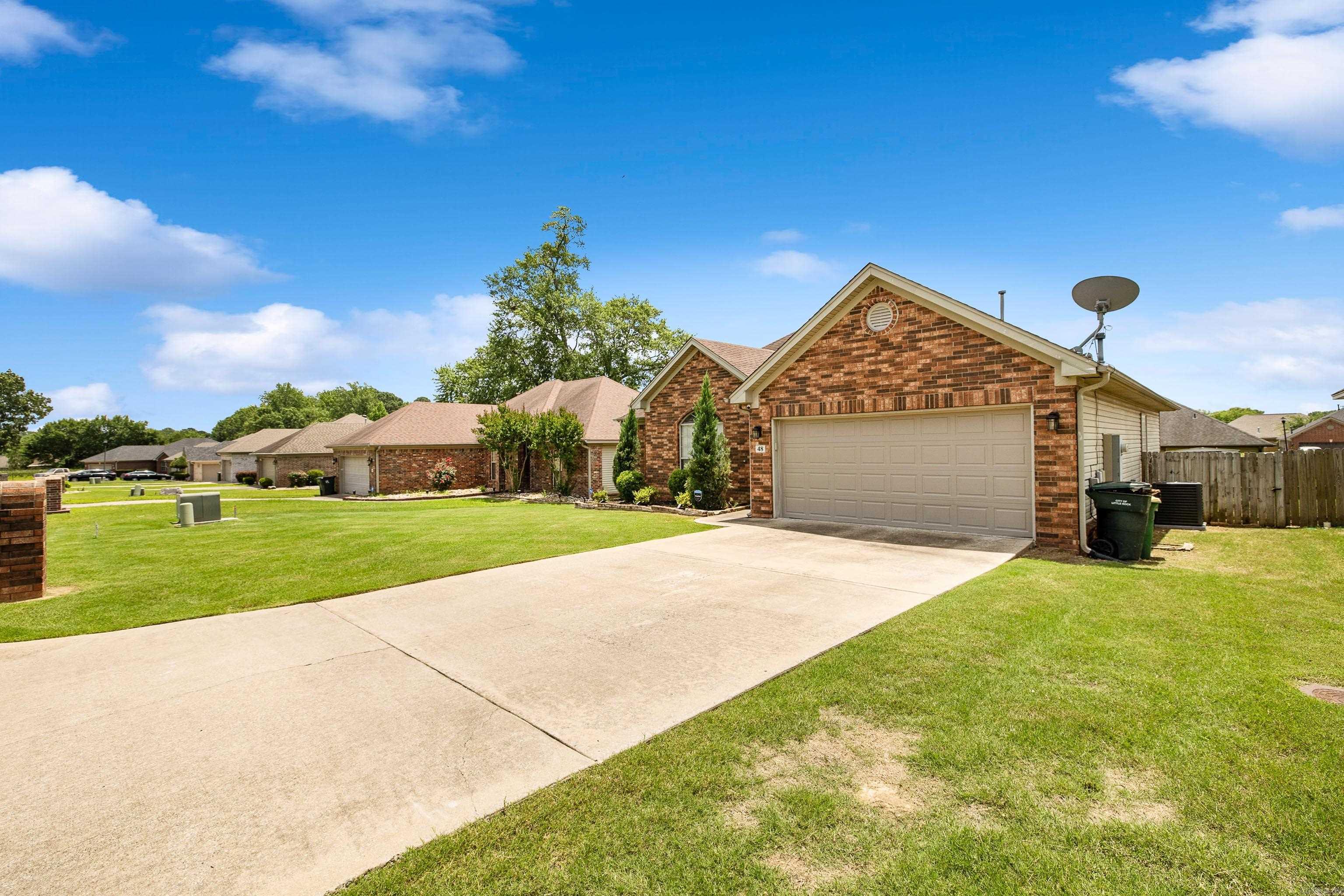 48 Wedgeside Dr  Little Rock, AR