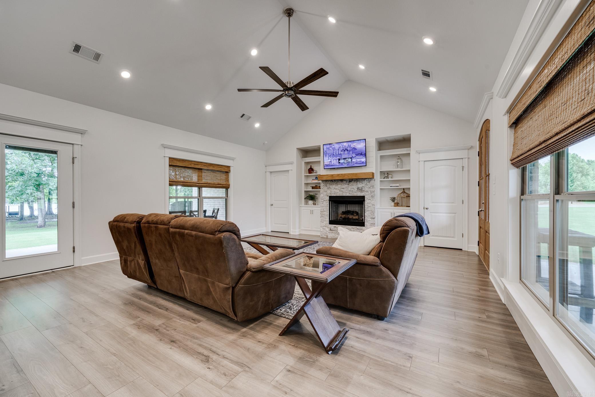 26 WIN MEADOW  Greenbrier, AR