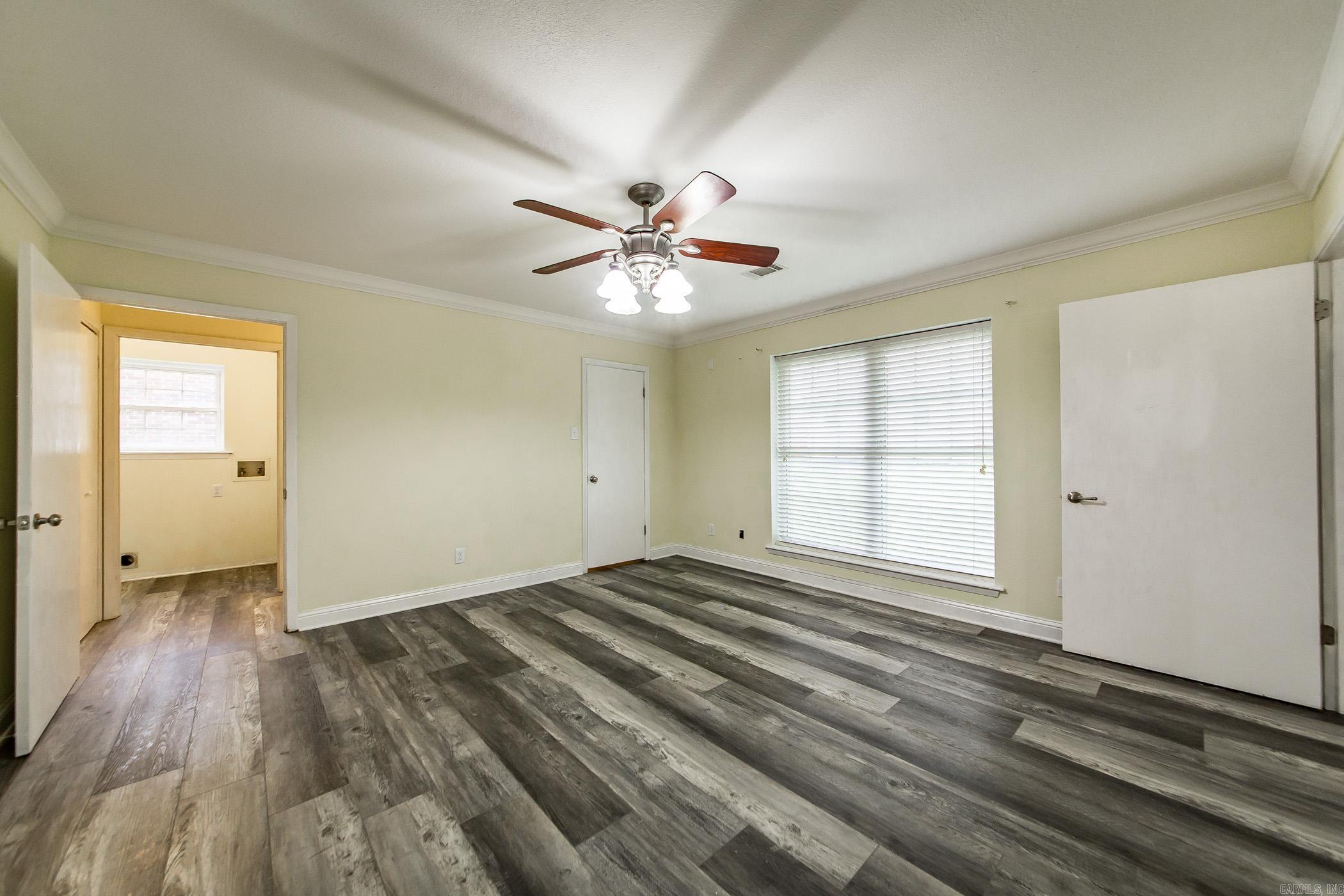 221 San Juan  Hot Springs, AR