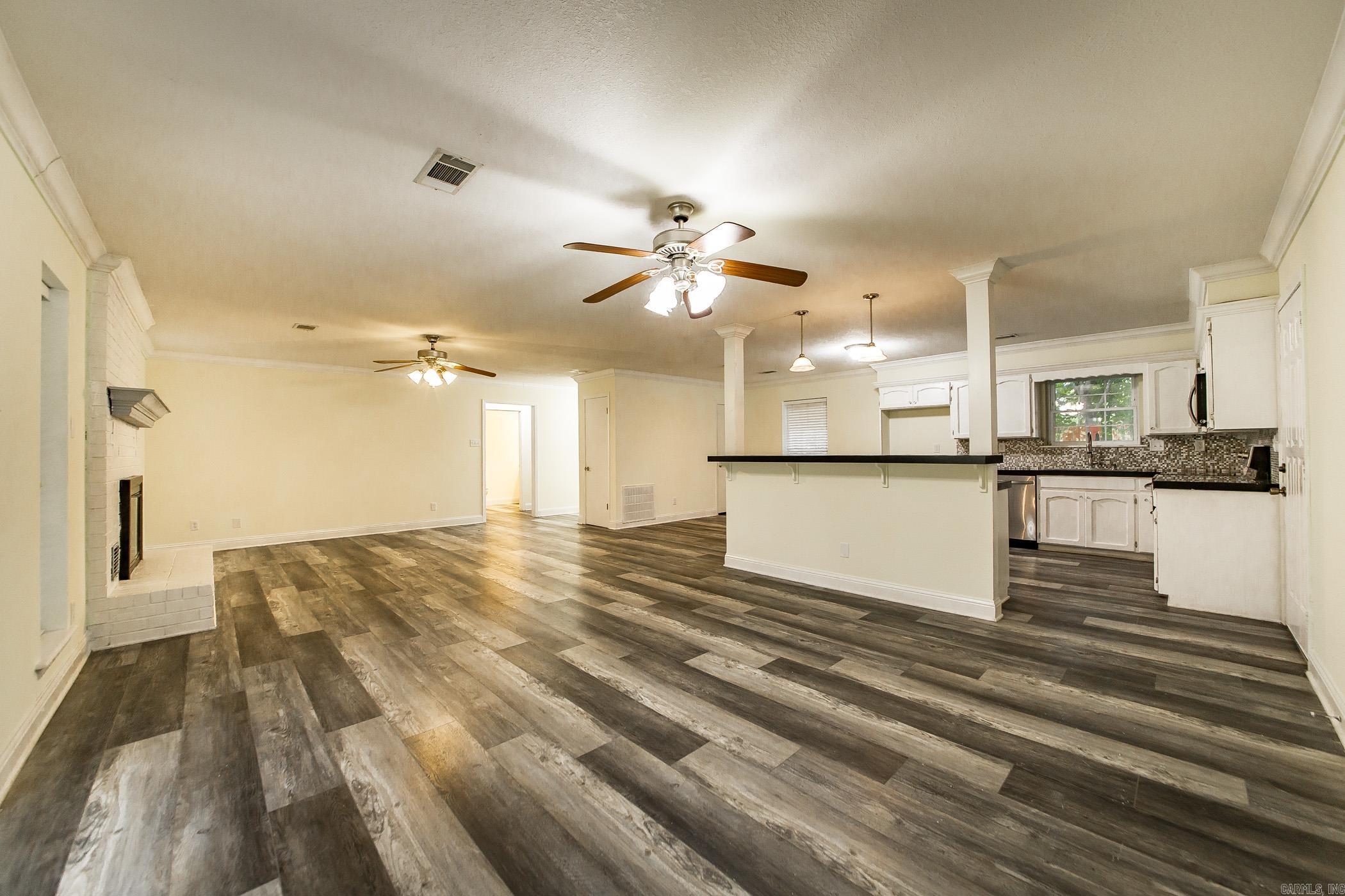 221 San Juan  Hot Springs, AR
