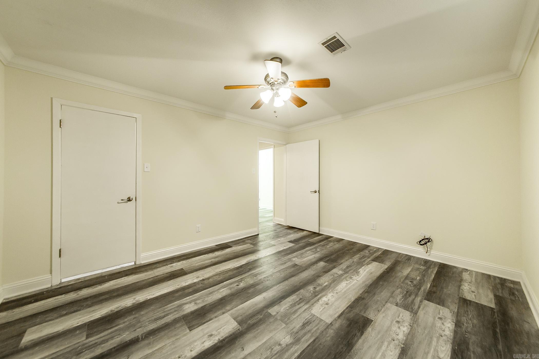 221 San Juan  Hot Springs, AR