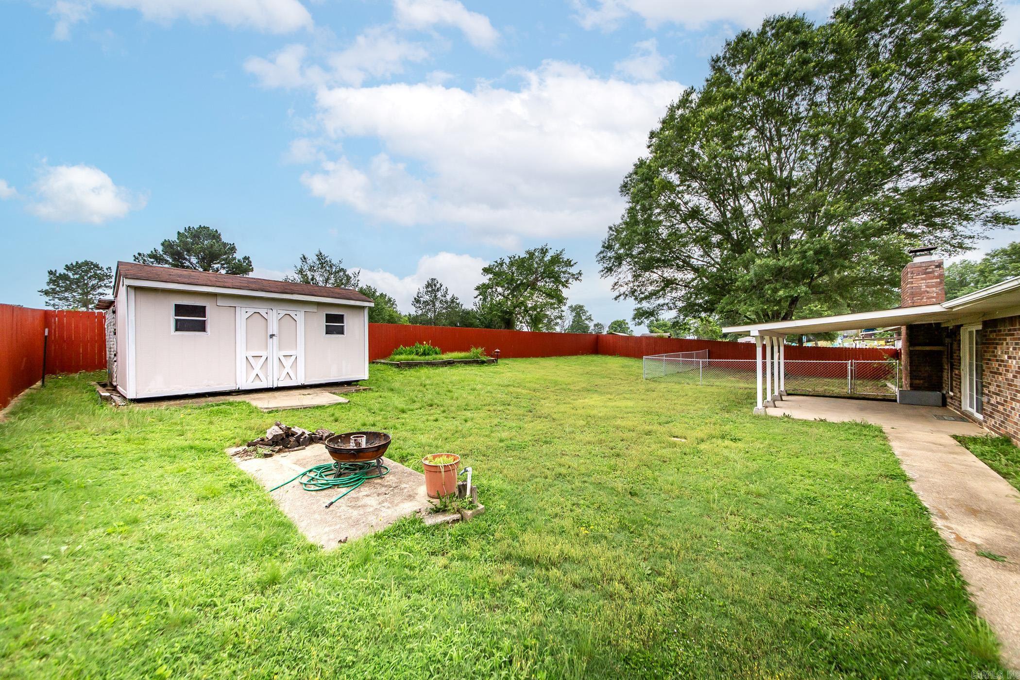 221 San Juan  Hot Springs, AR