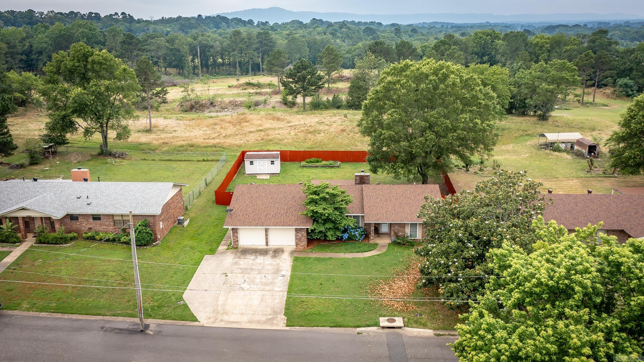 221 San Juan  Hot Springs, AR