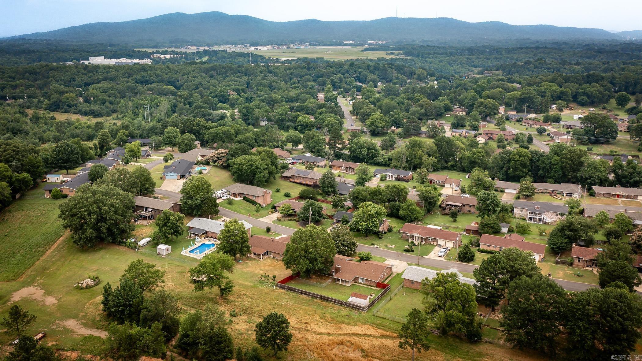 221 San Juan  Hot Springs, AR