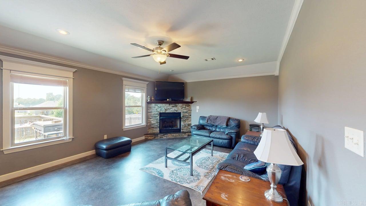 3 Corbin  Greenbrier, AR