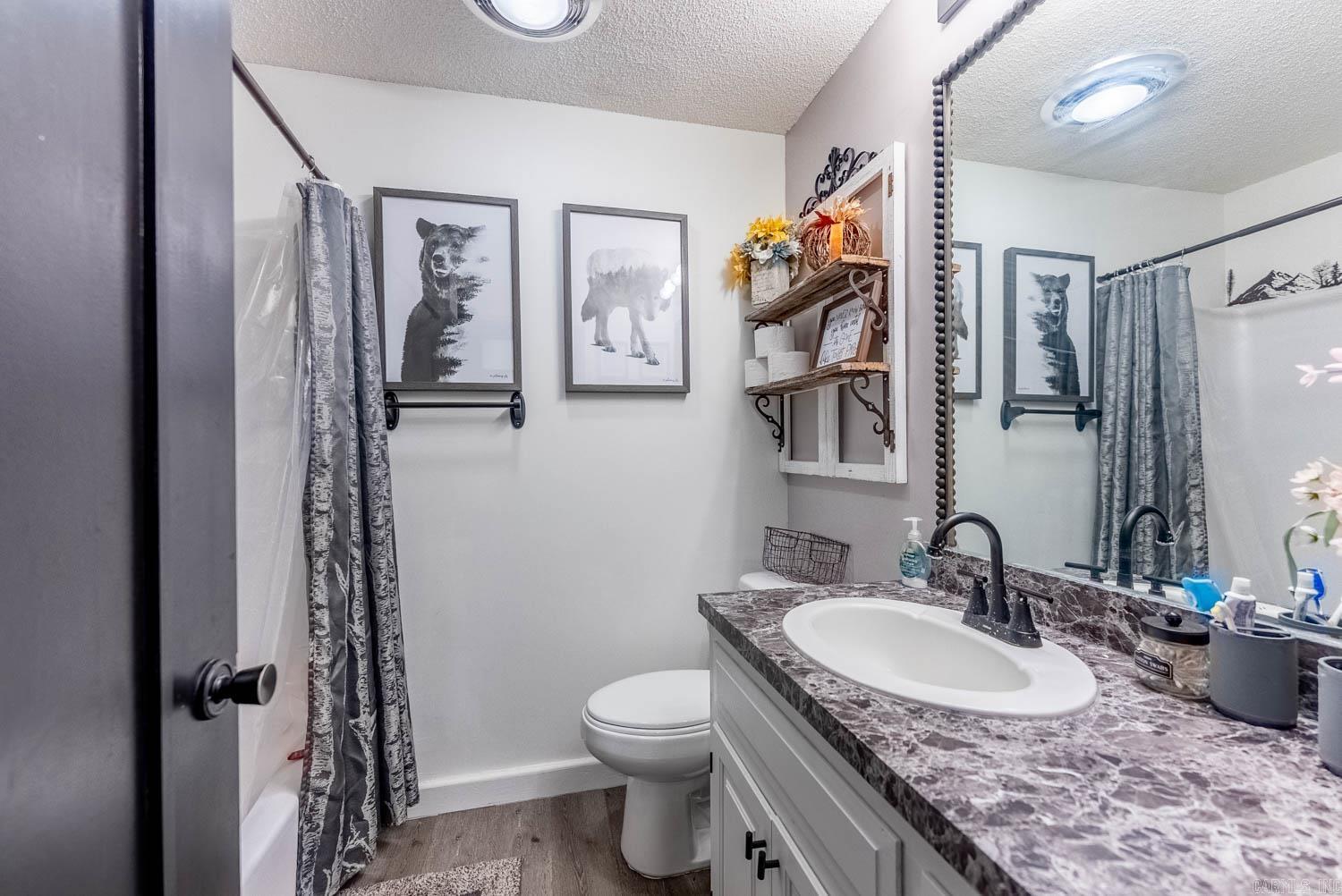 429 Pine Cone Lane  Mammoth Spring, AR