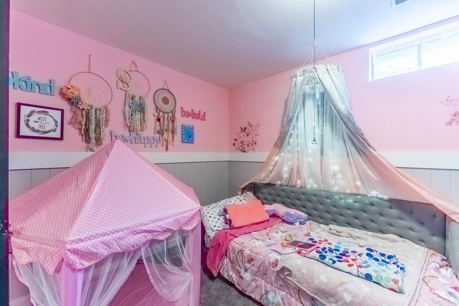 429 Pine Cone Lane  Mammoth Spring, AR