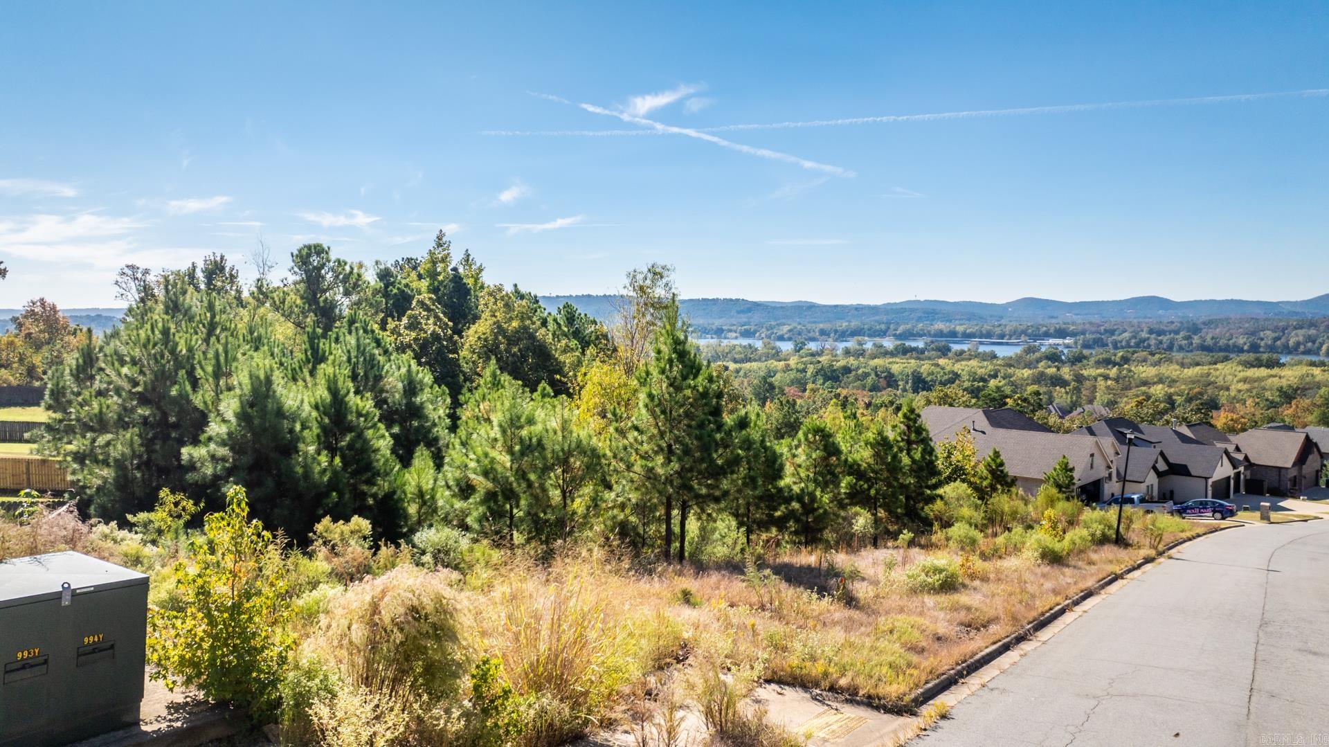 209 Maumelle Valley  Maumelle, AR
