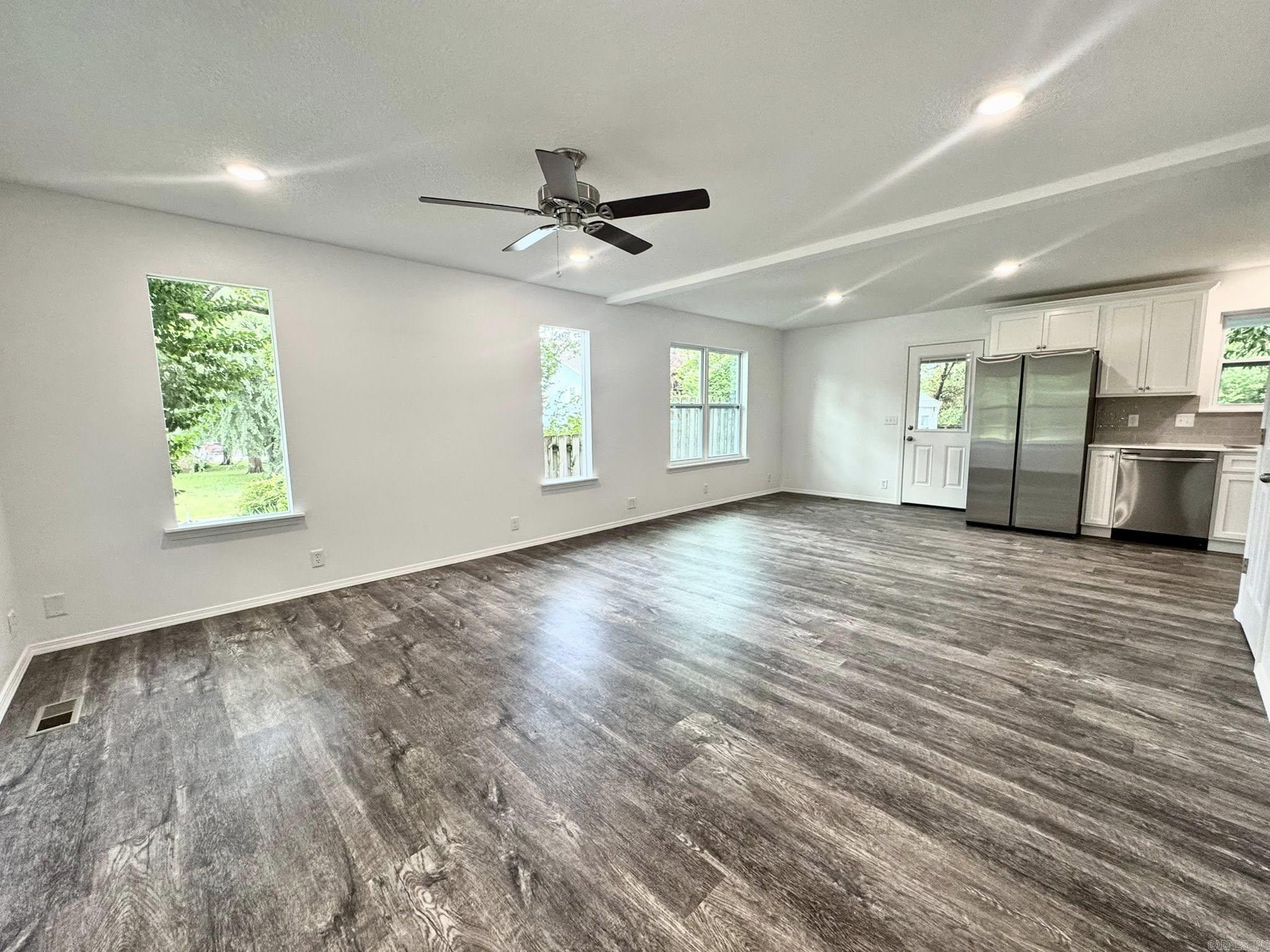 118 Lancaster  Mountain View, AR