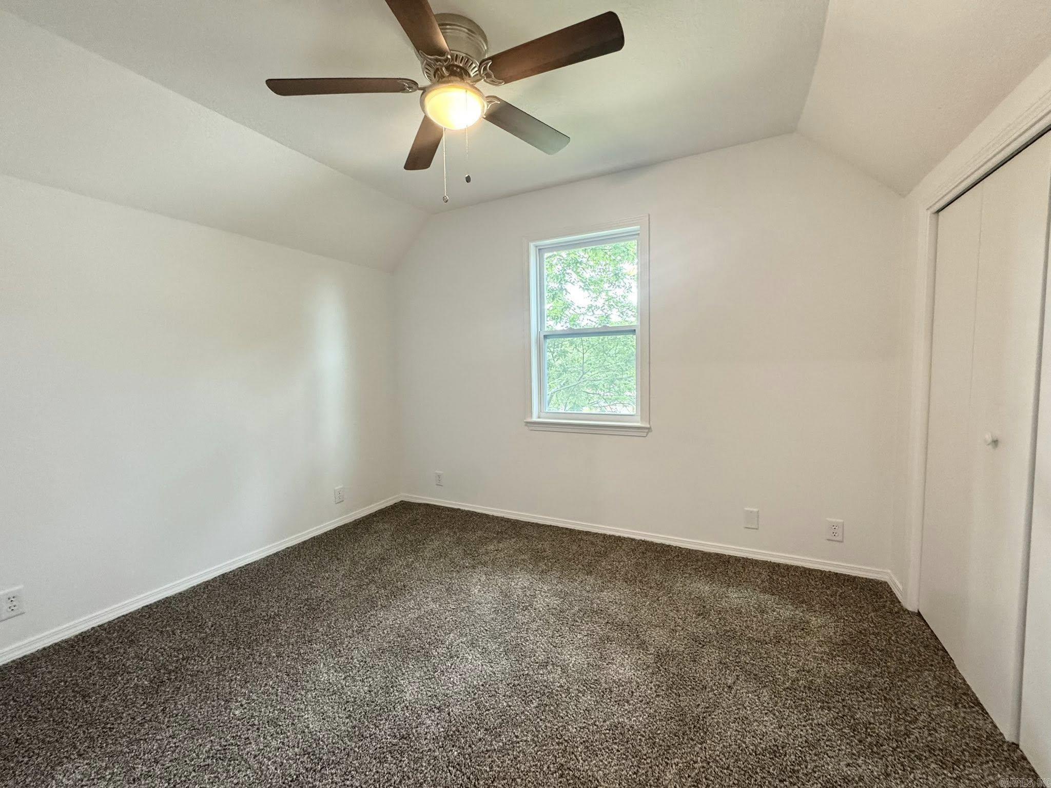 118 Lancaster  Mountain View, AR