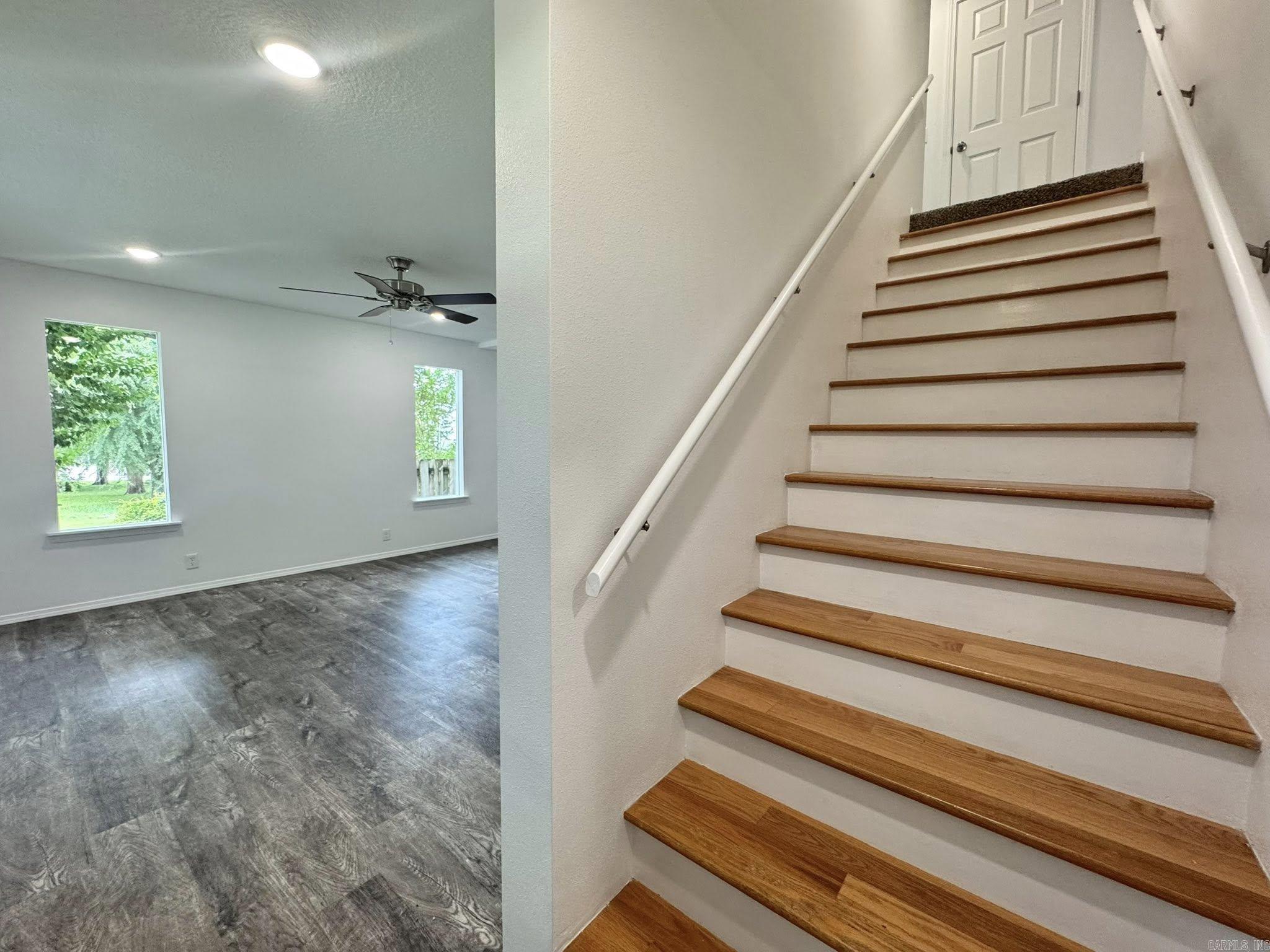 118 Lancaster  Mountain View, AR