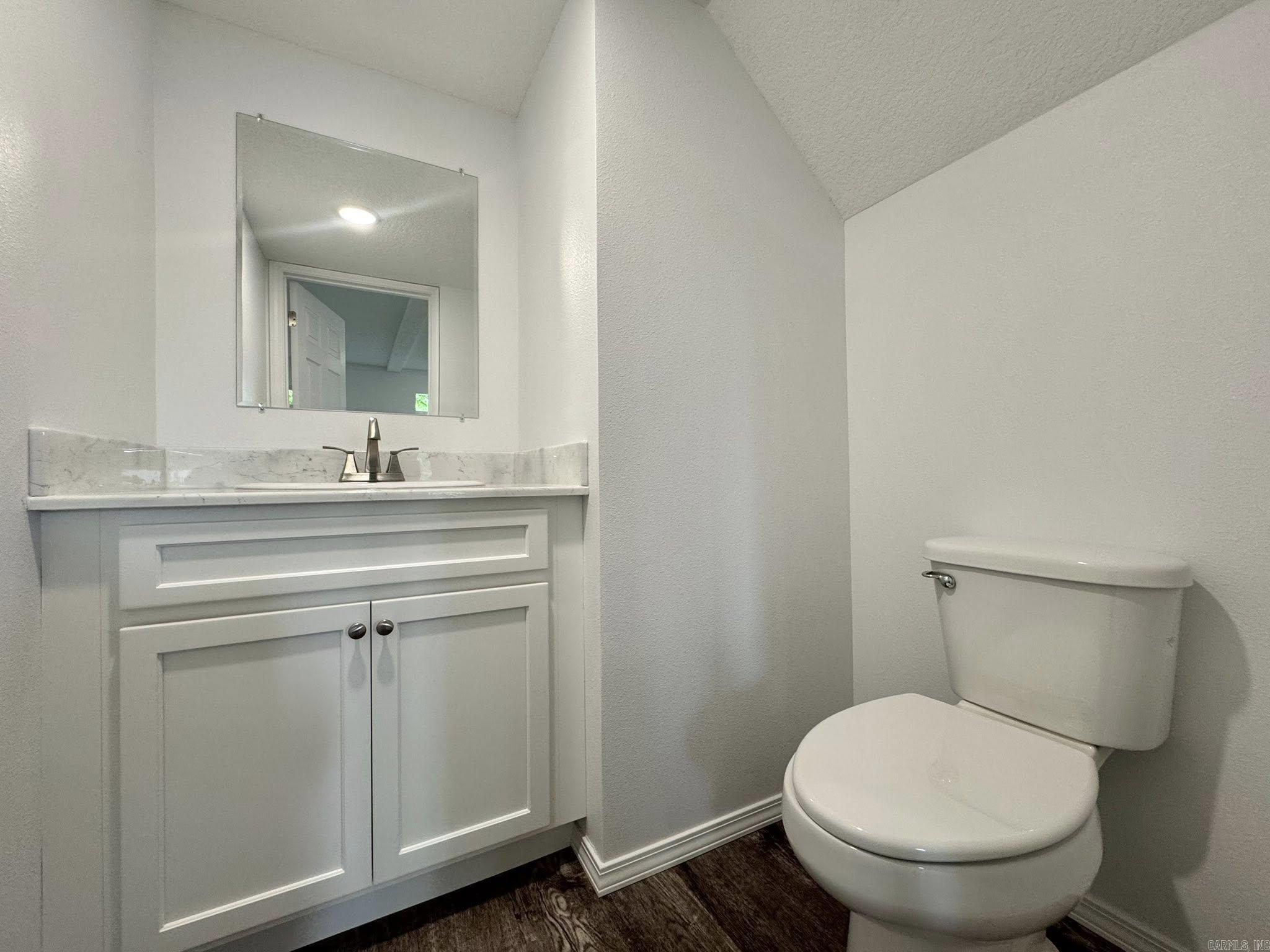 118 Lancaster  Mountain View, AR