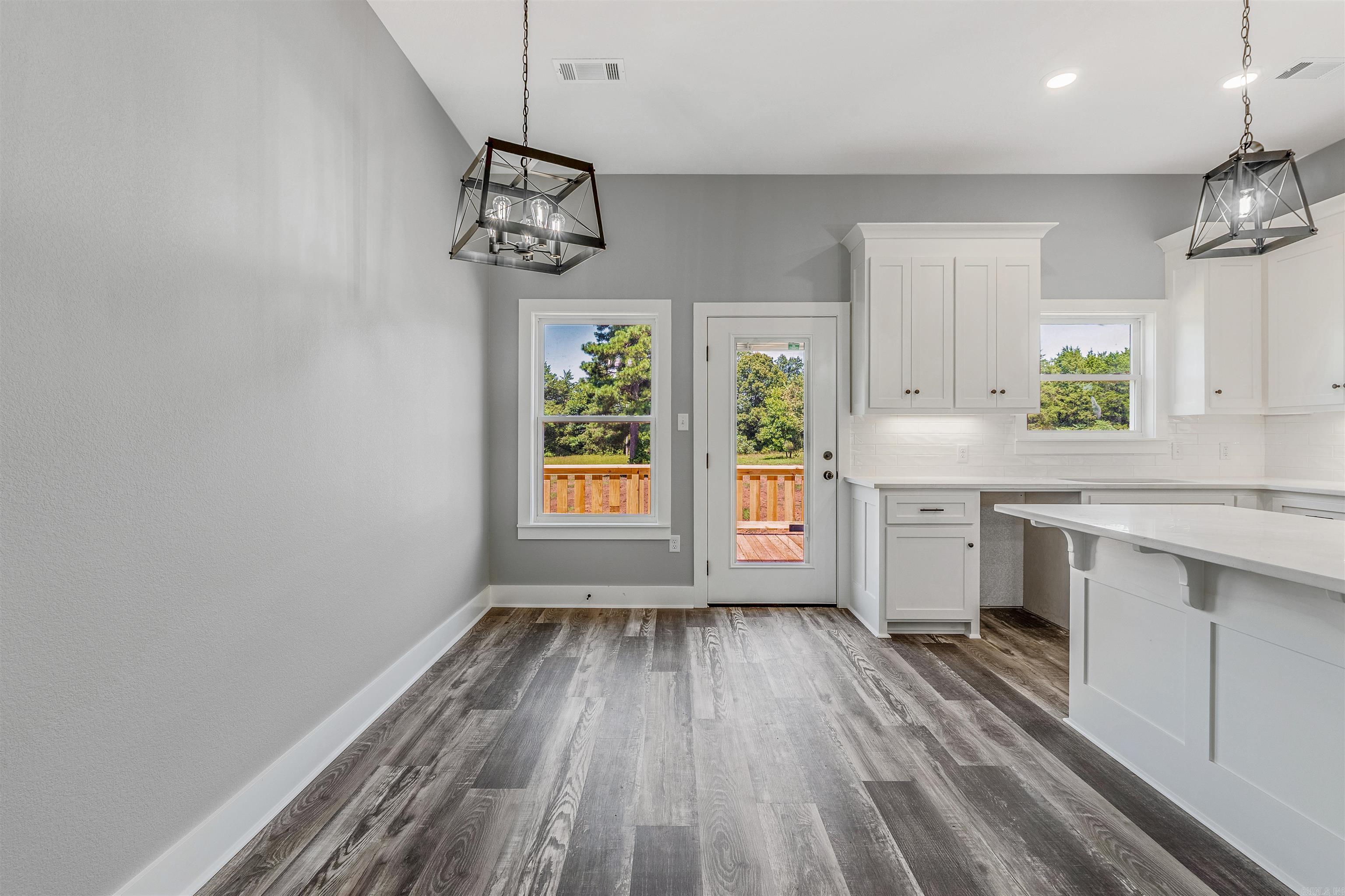 19 Mountain Grove Greenbrier, AR 72058