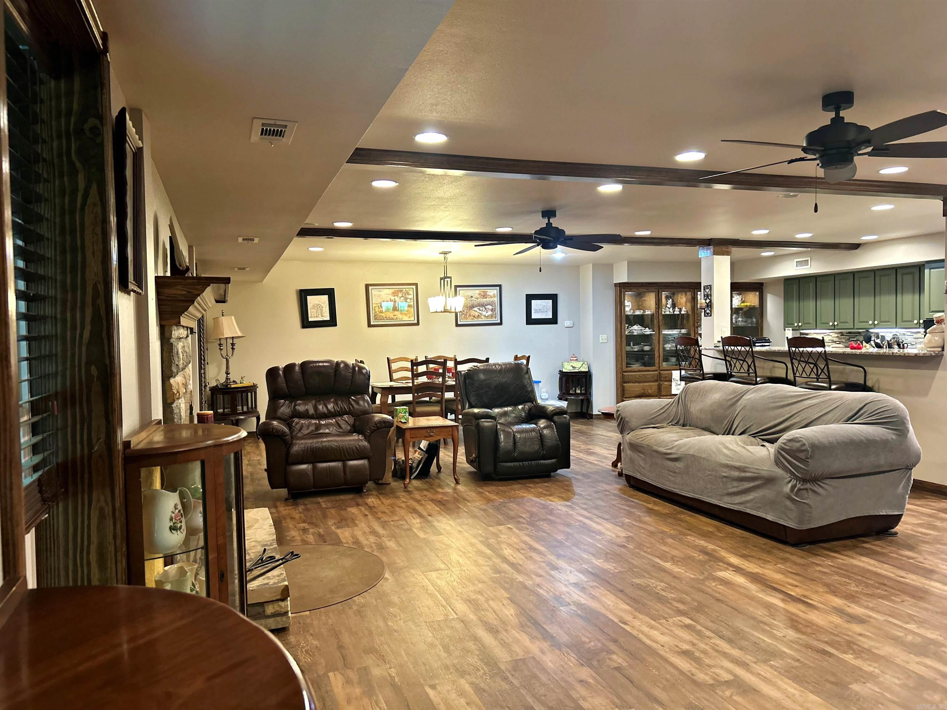 1624 Edgewood  Bismarck, AR