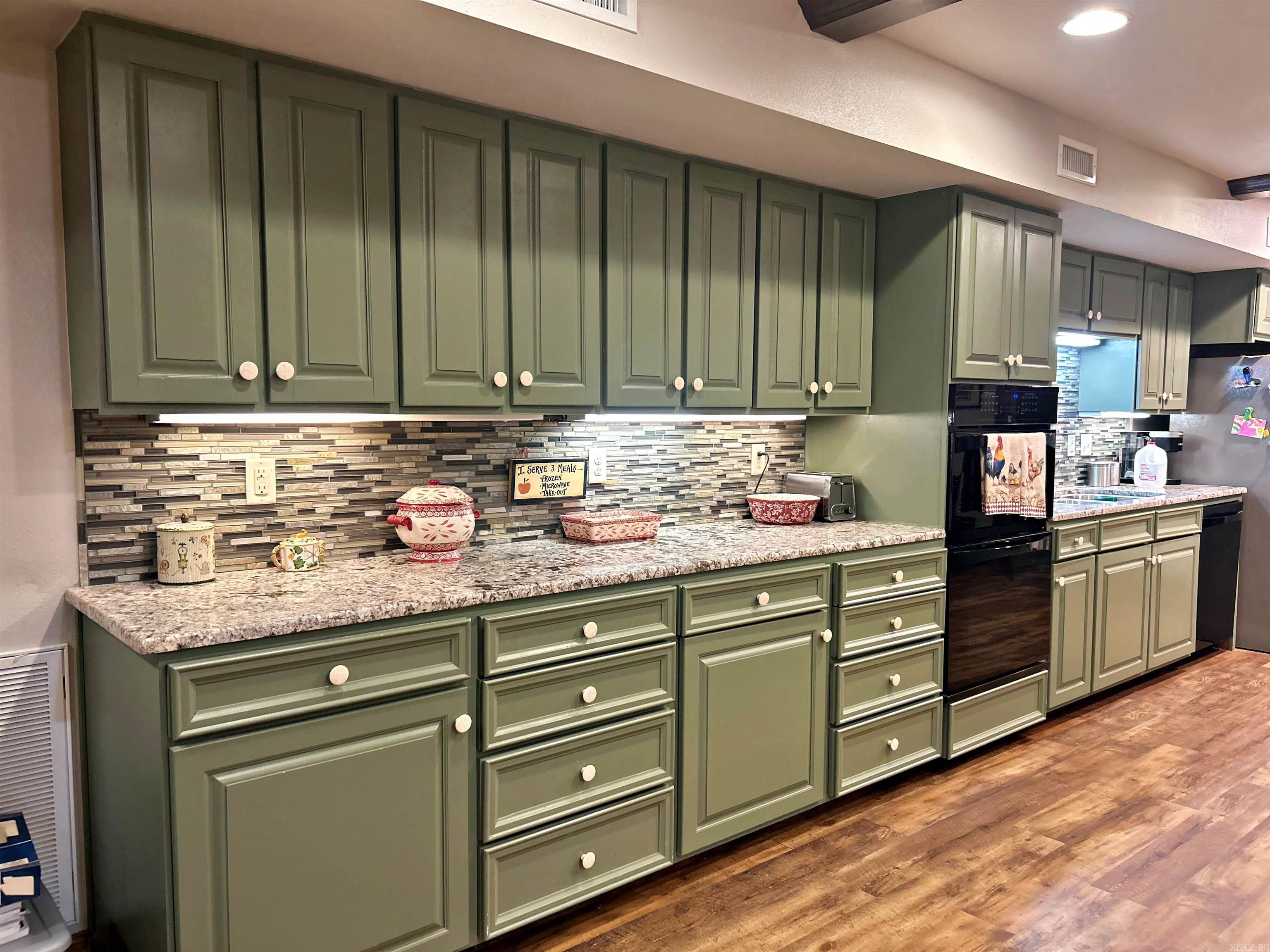 1624 Edgewood  Bismarck, AR