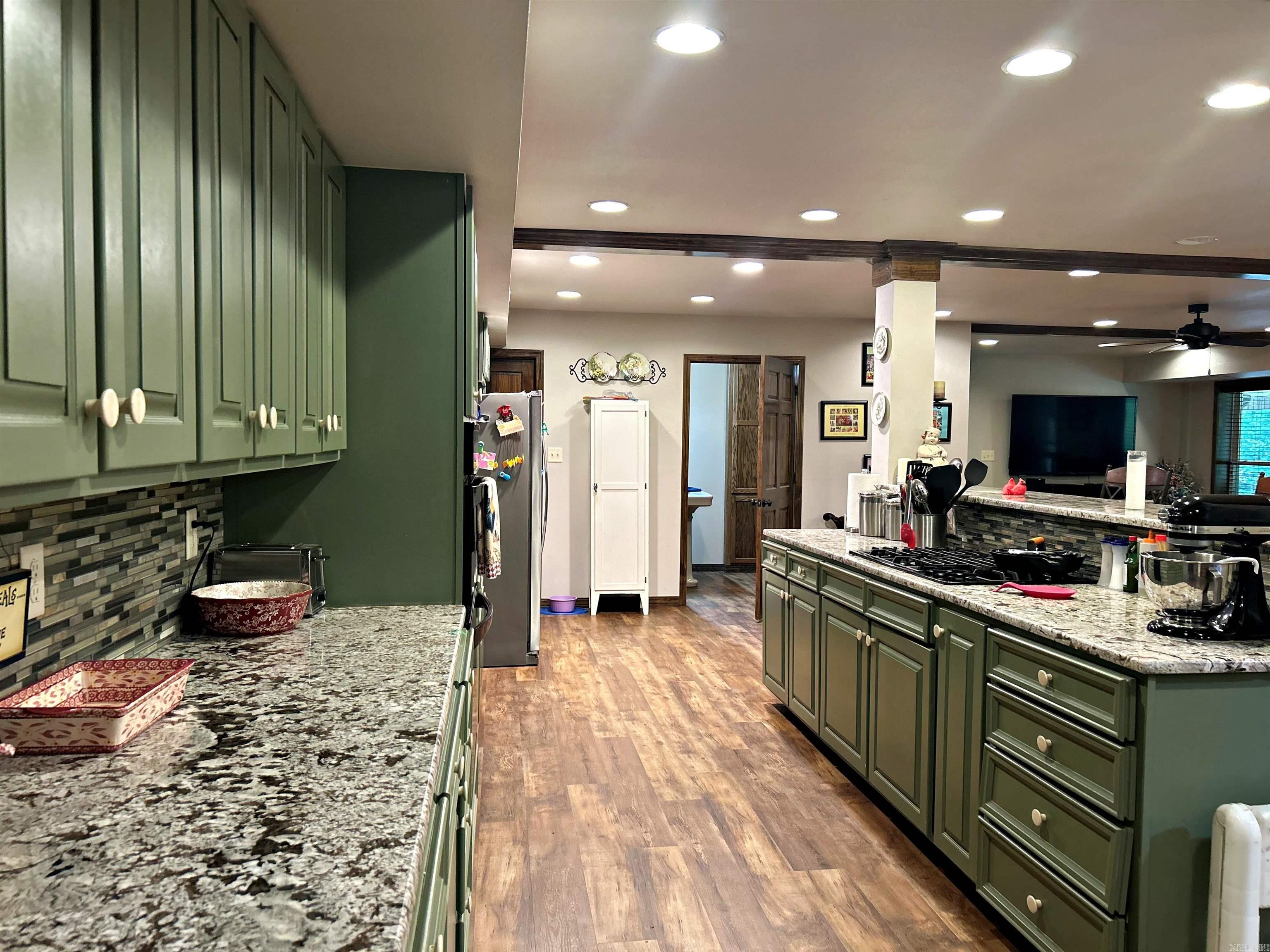 1624 Edgewood  Bismarck, AR