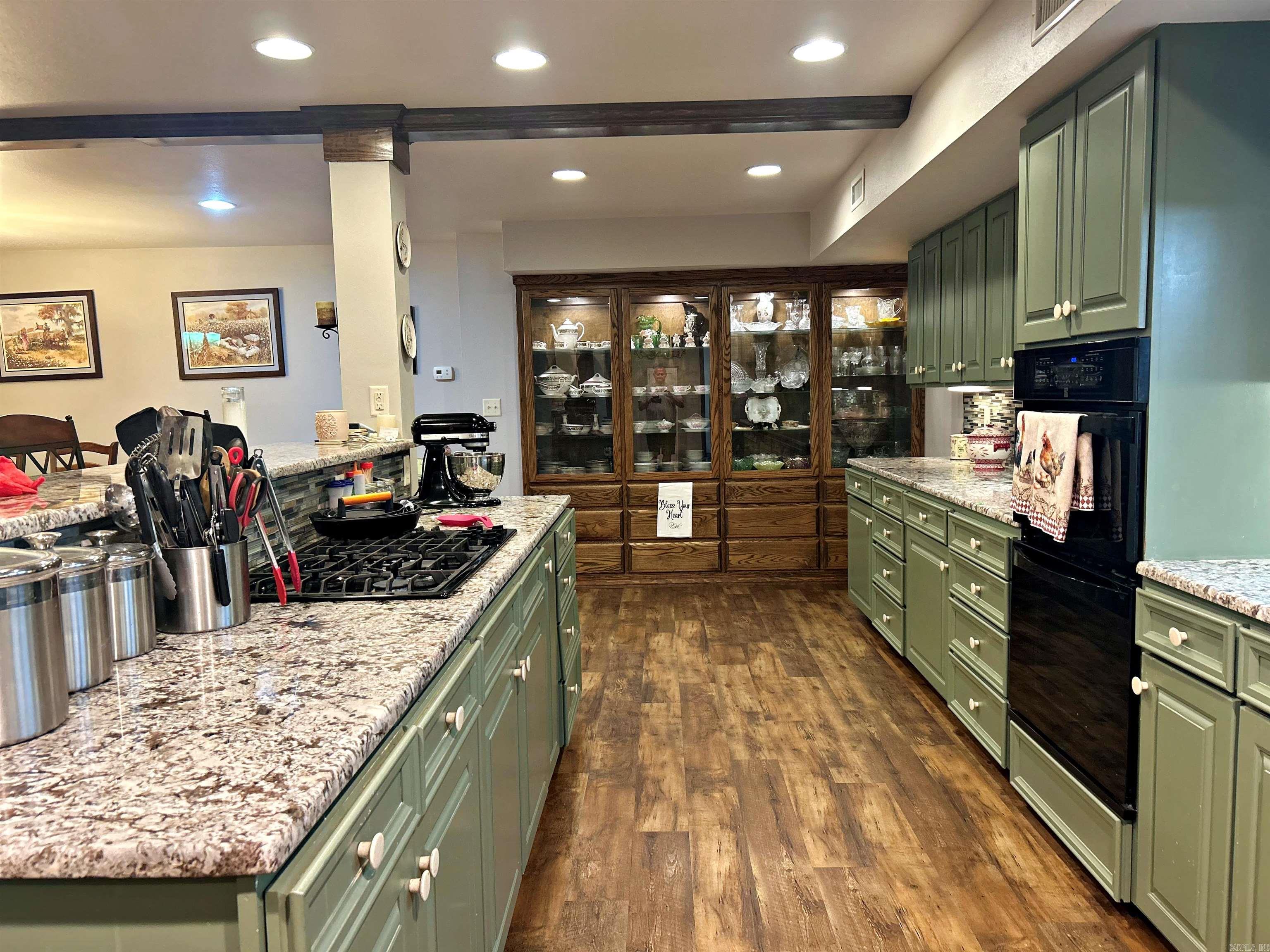 1624 Edgewood  Bismarck, AR