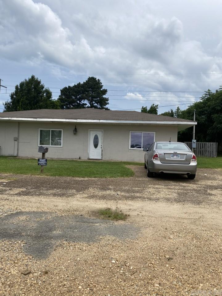 8412 hwy 270 W  Prattsville, AR