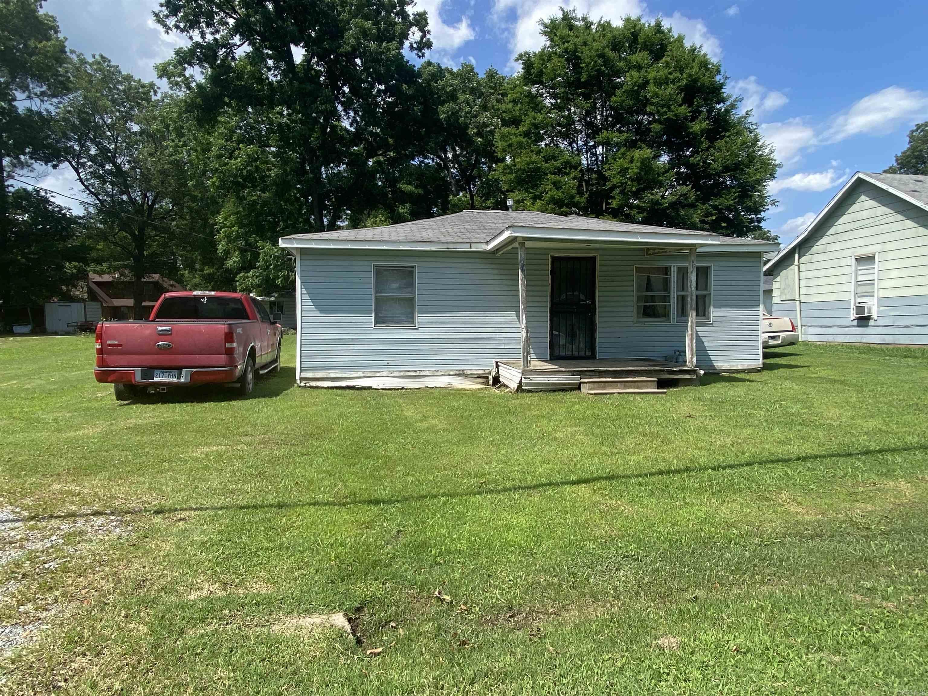 617 Walnut  Augusta, AR