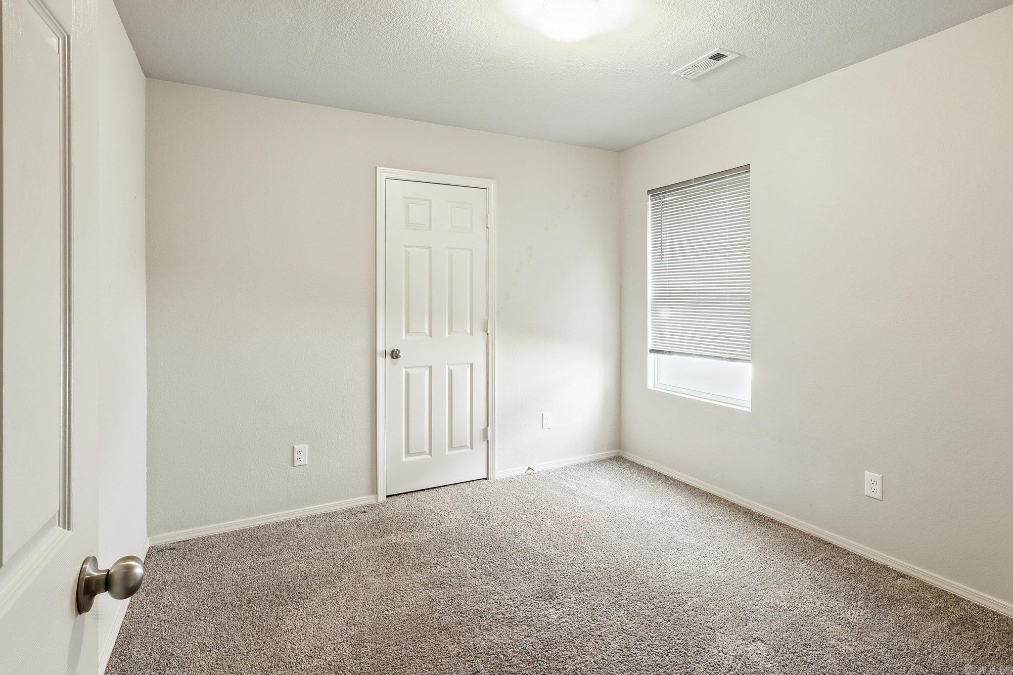6647 White Oak  North Little Rock, AR
