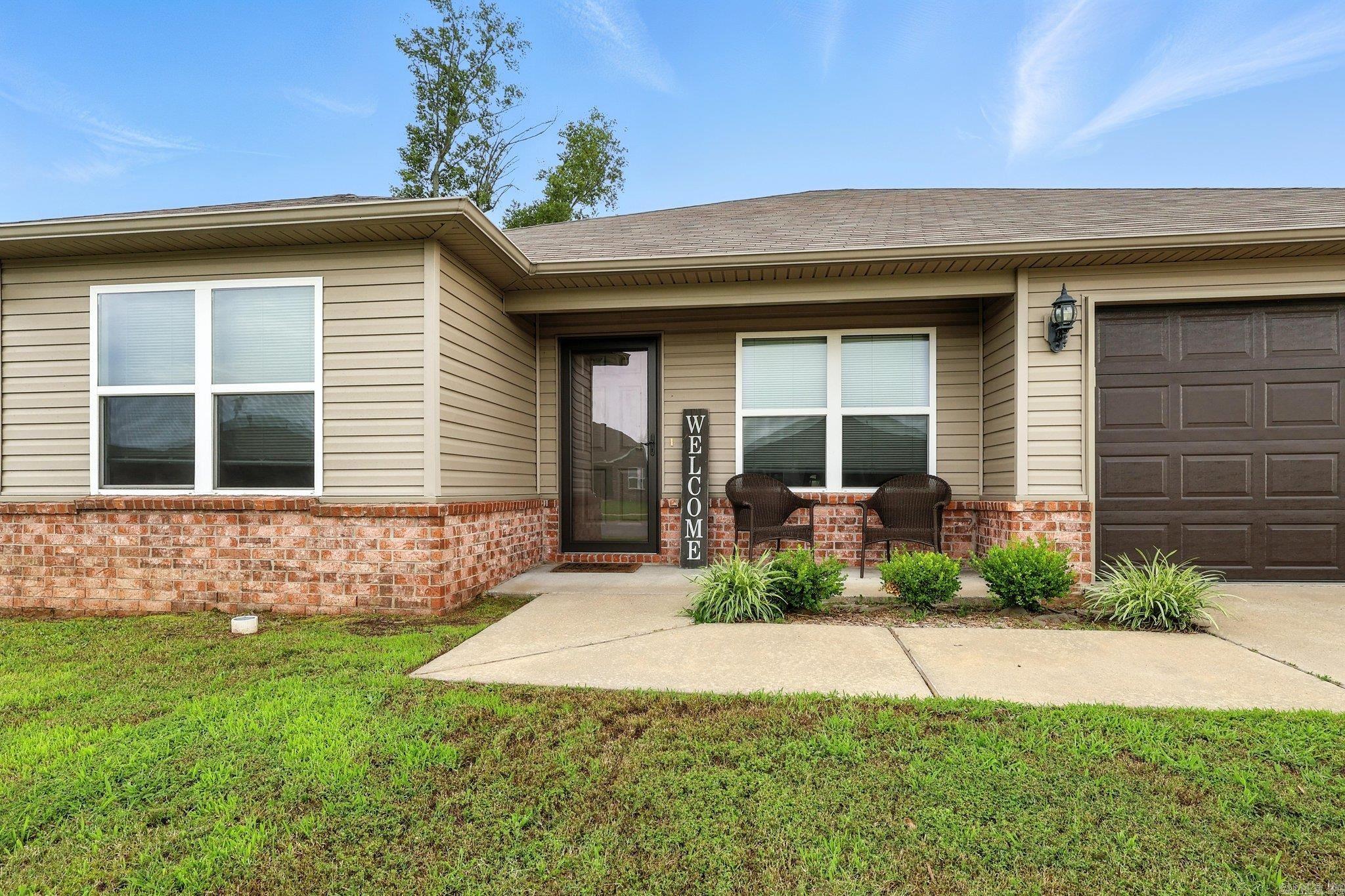 6647 White Oak  North Little Rock, AR