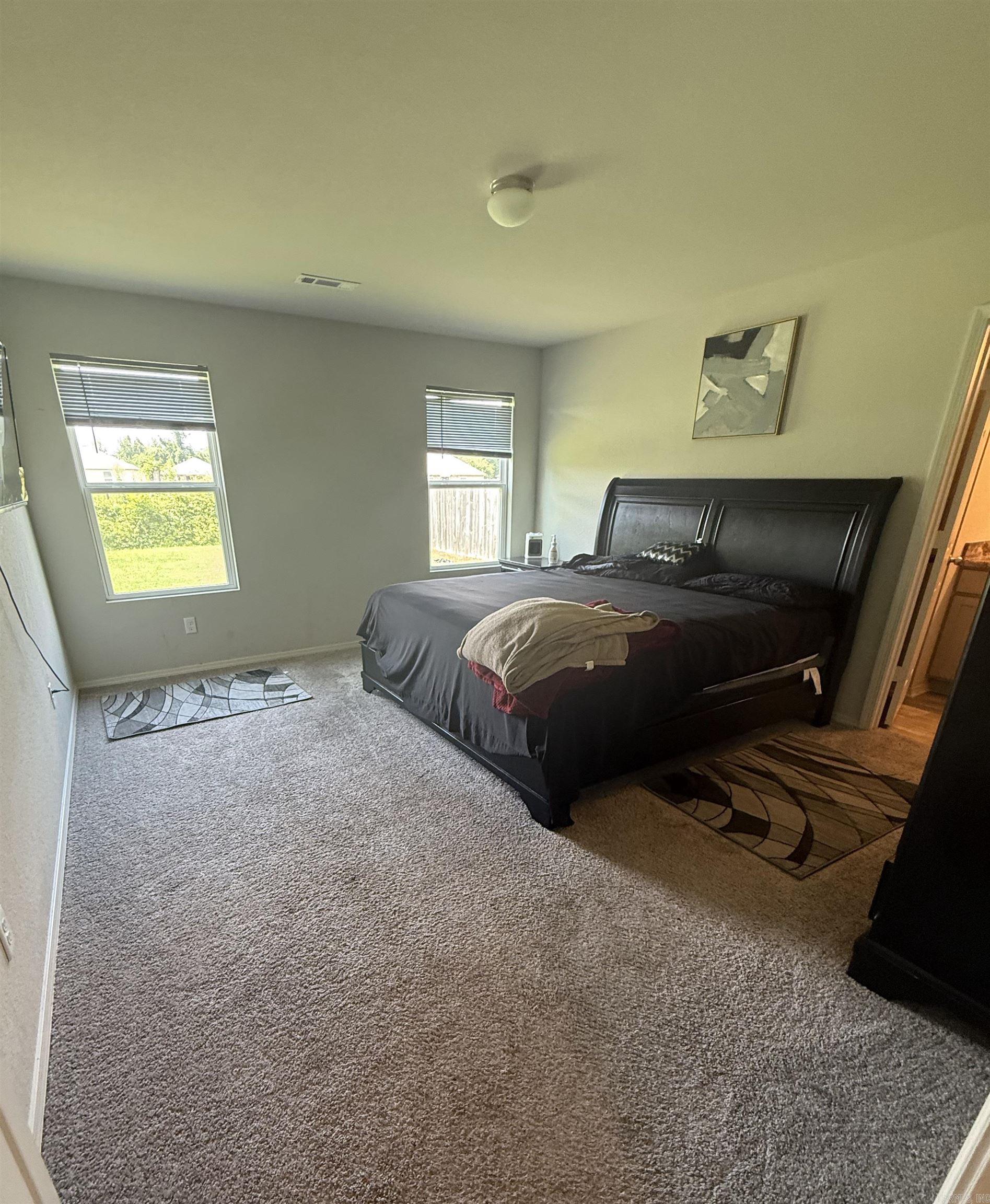 6647 White Oak  North Little Rock, AR