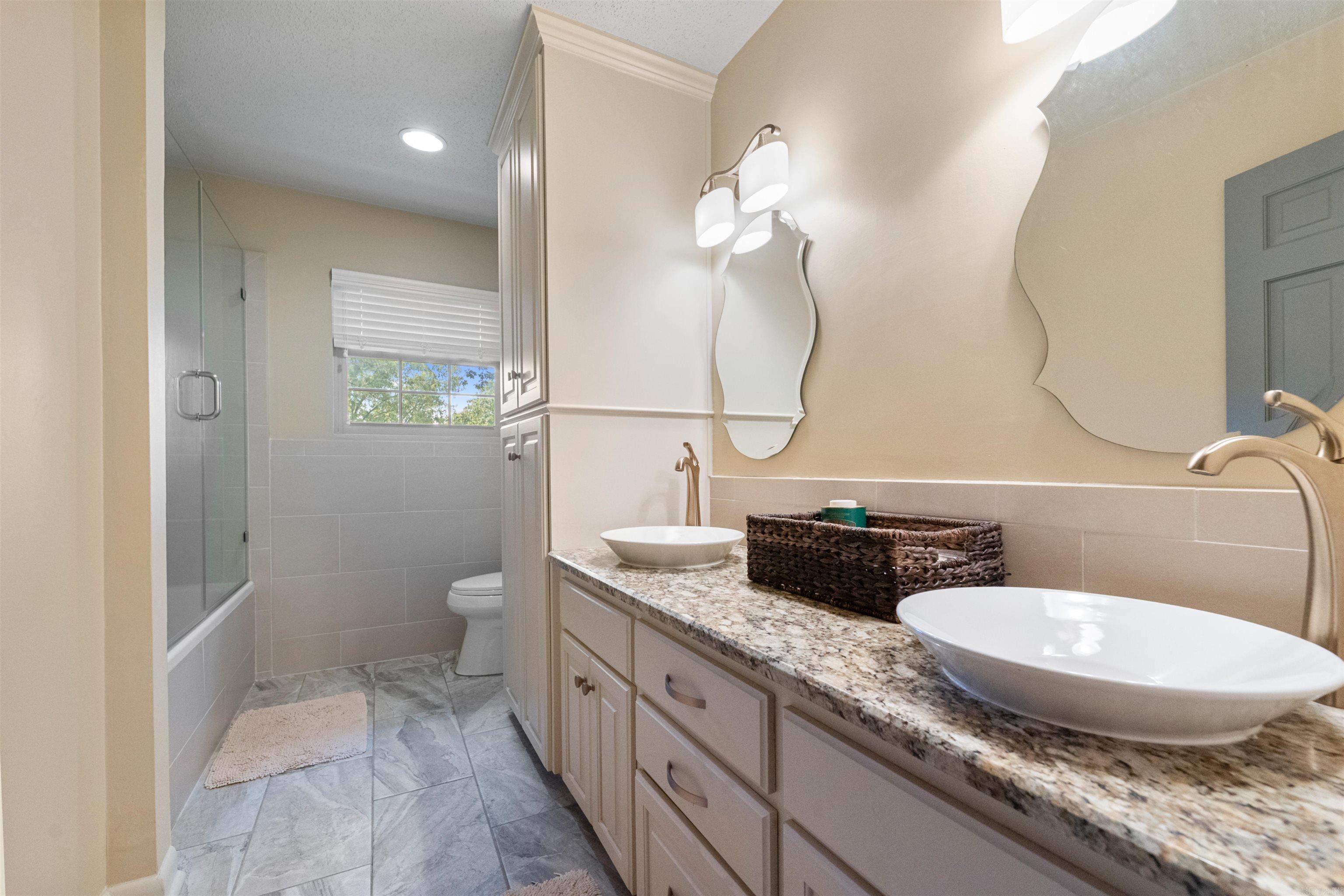 2904 Justin Matthews  North Little Rock, AR