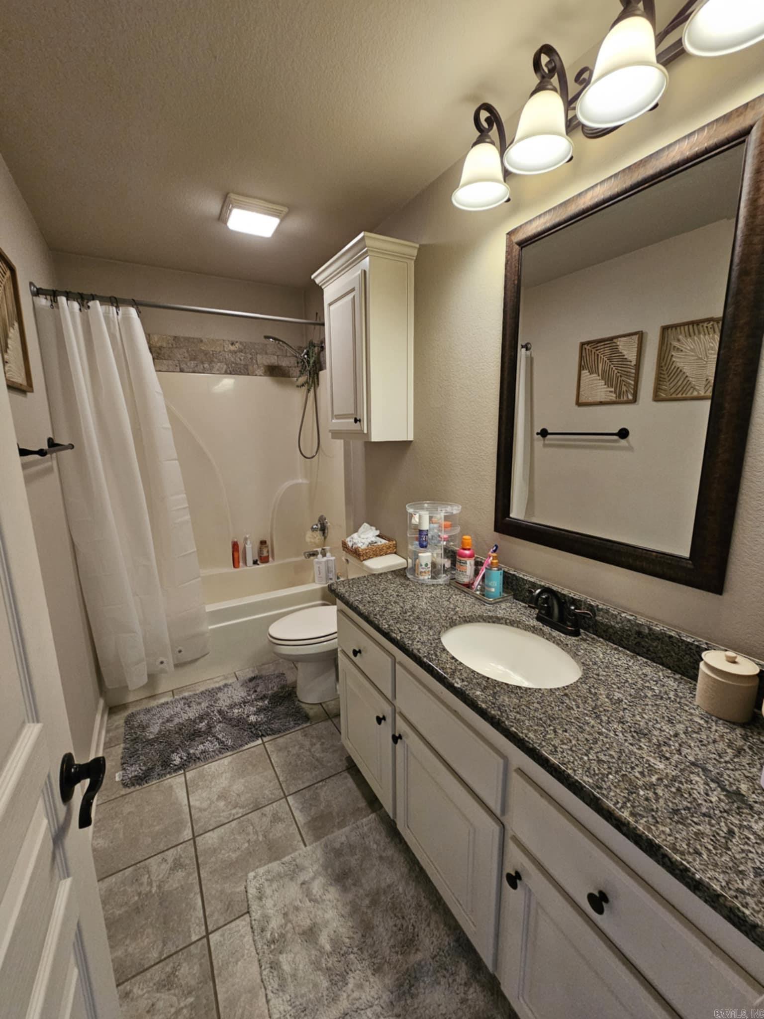 15 Marlin  Austin, AR