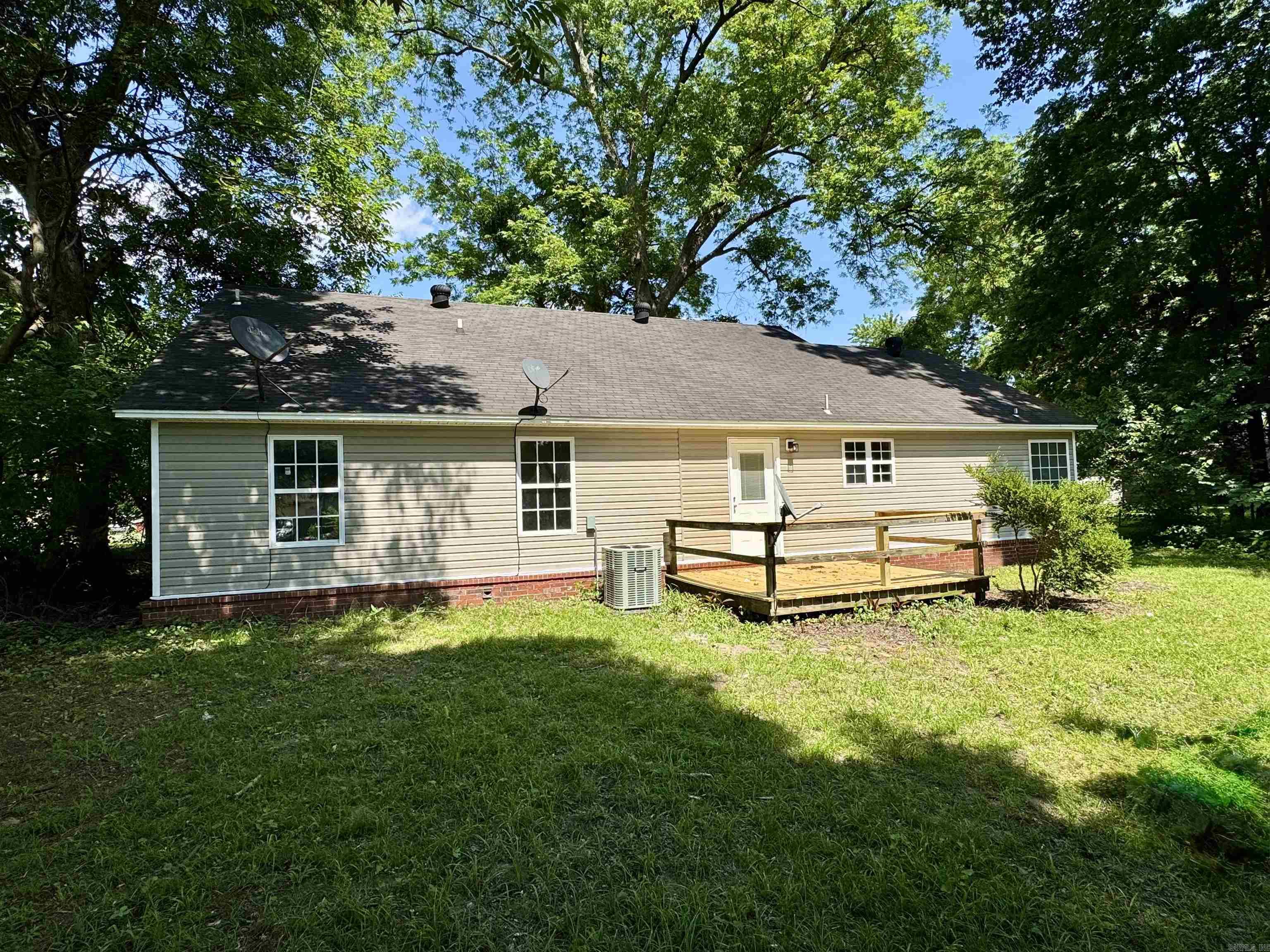 806 S 3rd St  Dardanelle, AR