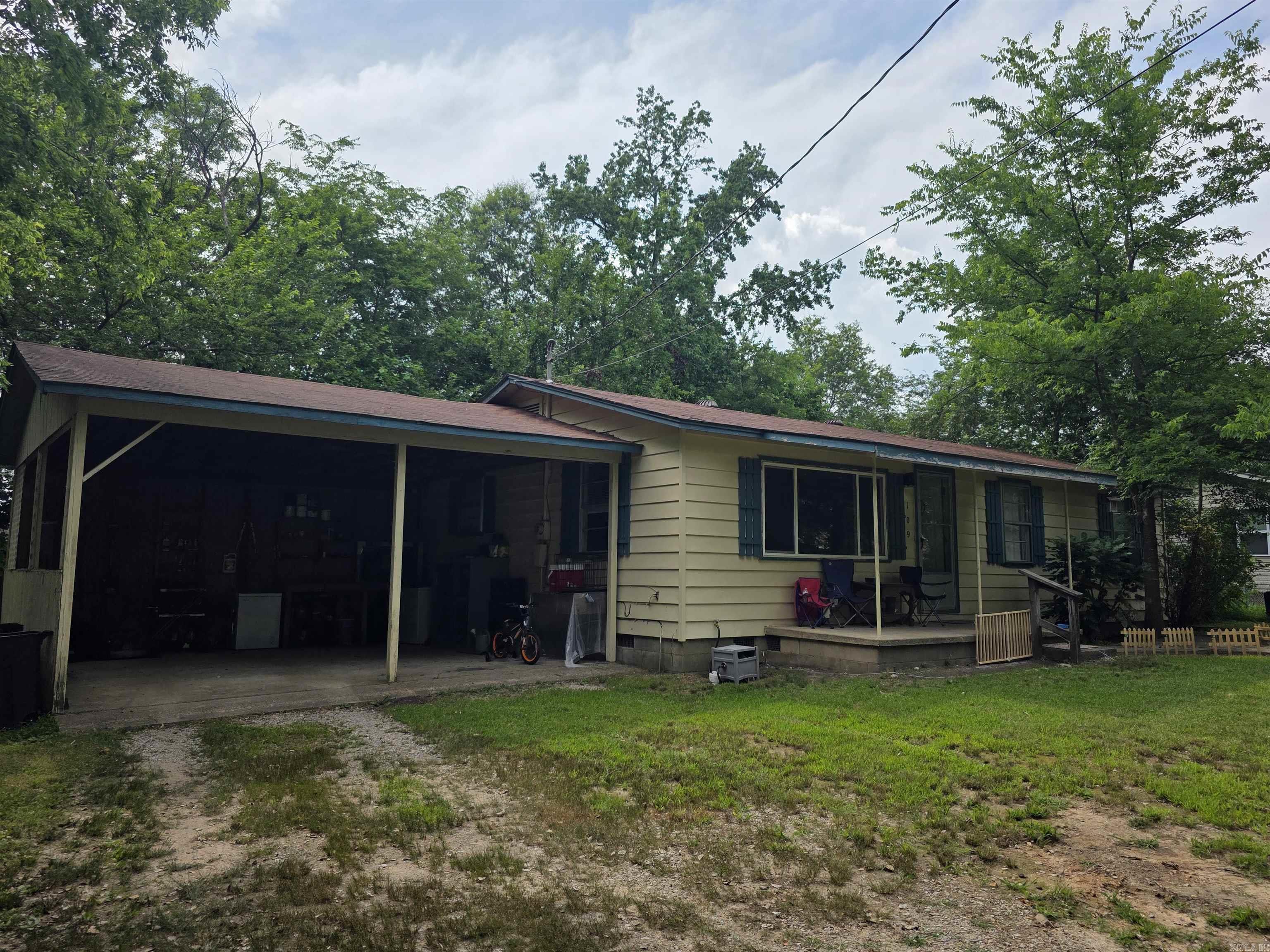109 S Adams  Mena, AR
