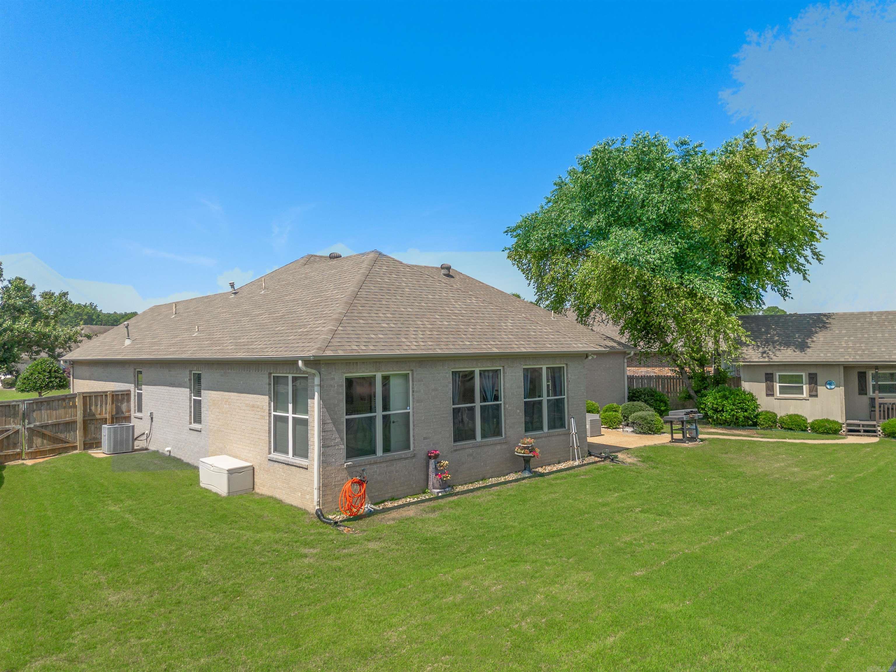 36 Lakeview  Cabot, AR