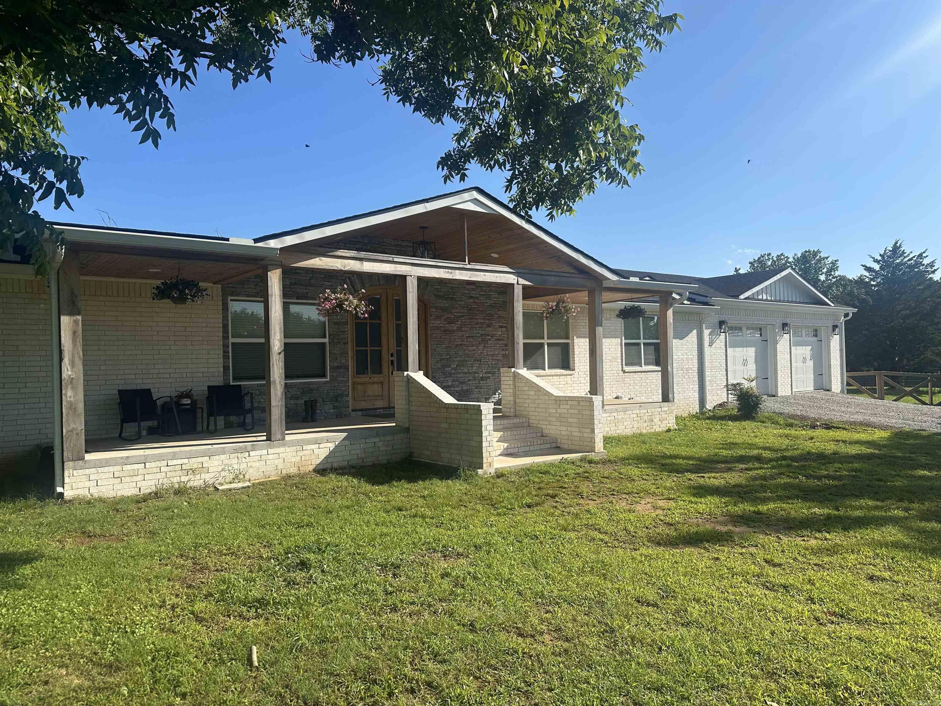 77 Garland Springs  Mt. Vernon, AR