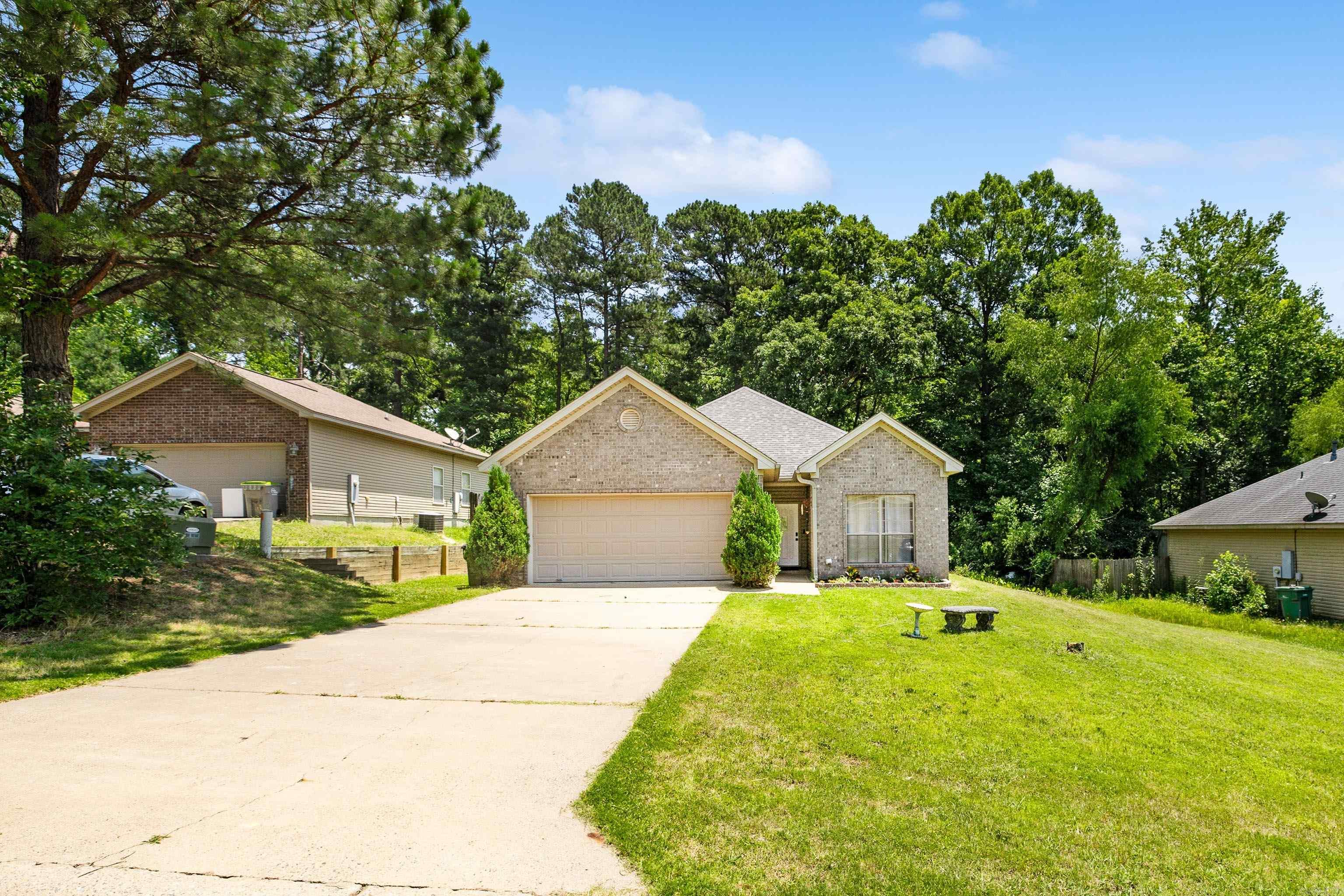1228 Ridgecrest  Benton, AR