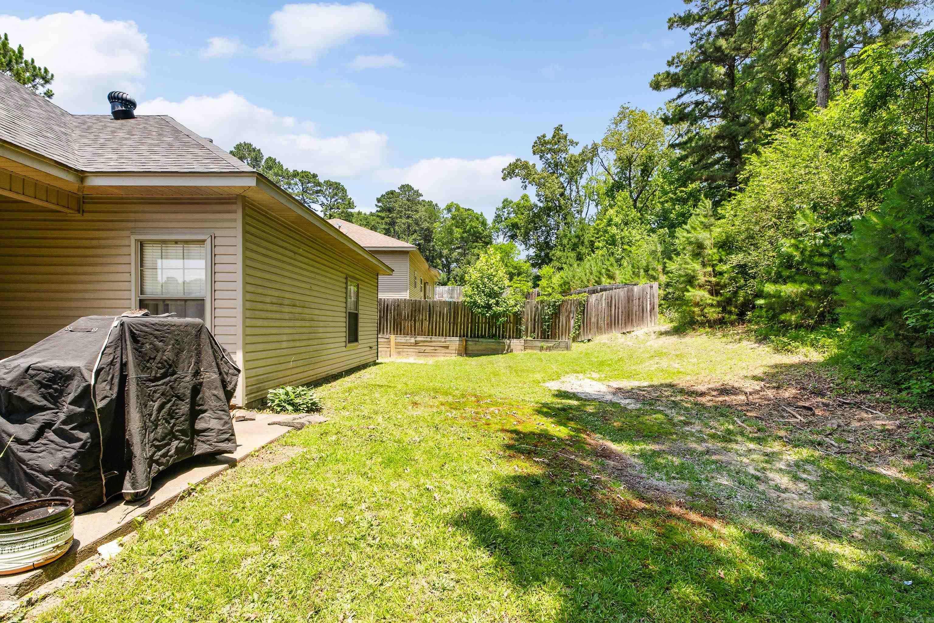 1228 Ridgecrest  Benton, AR