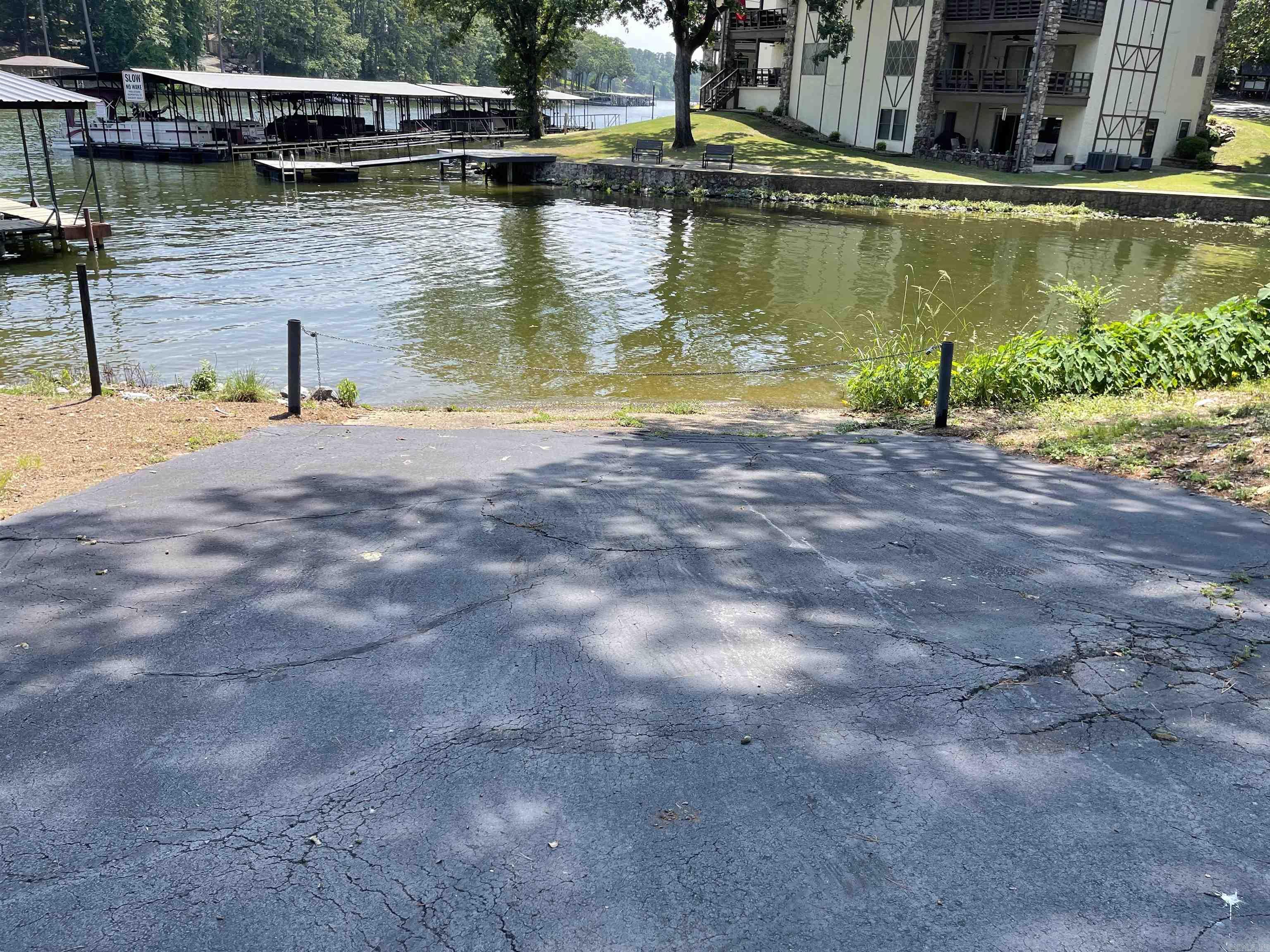 1135 Twin Points  Hot Springs, AR