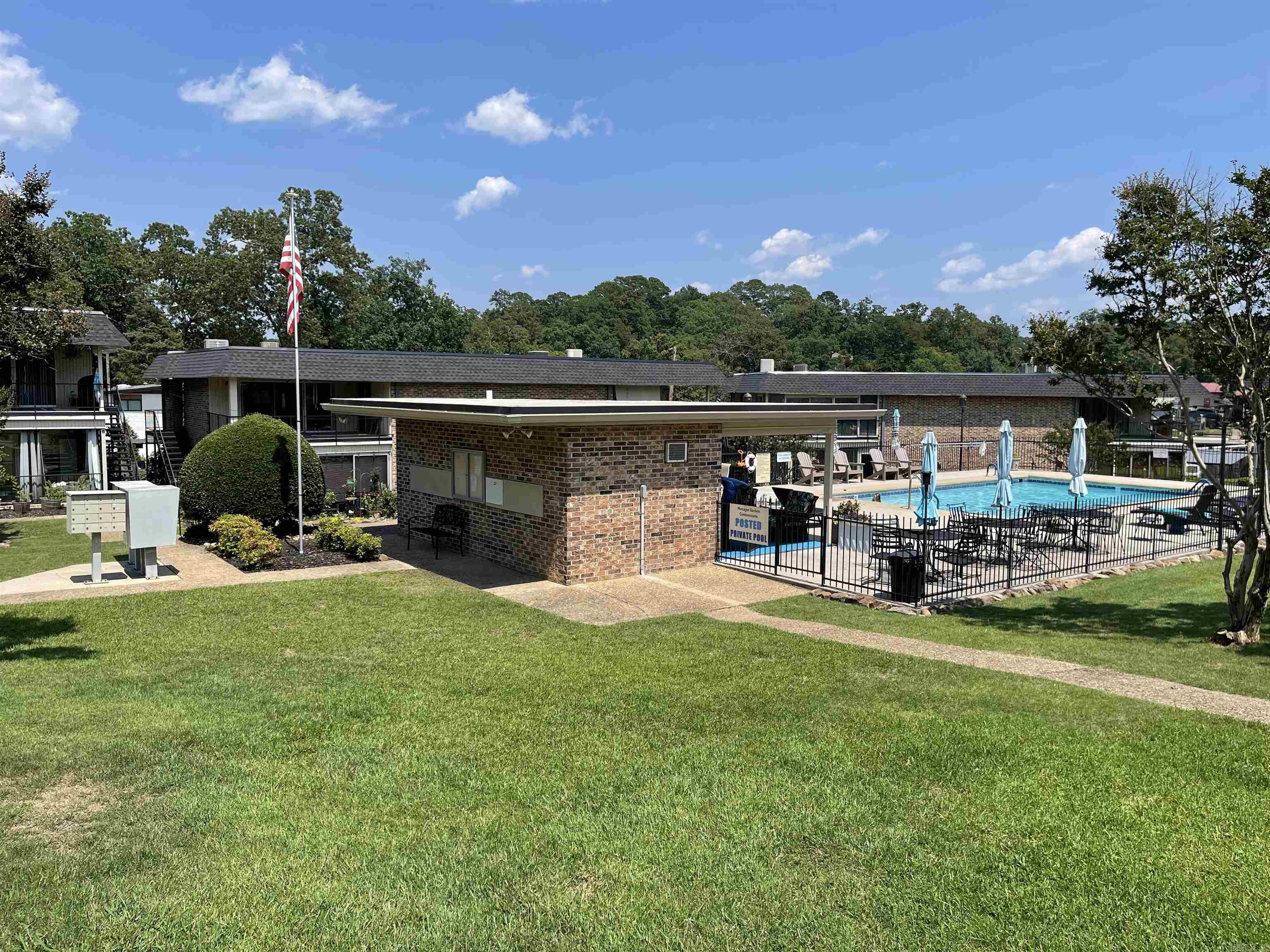 1135 Twin Points  Hot Springs, AR