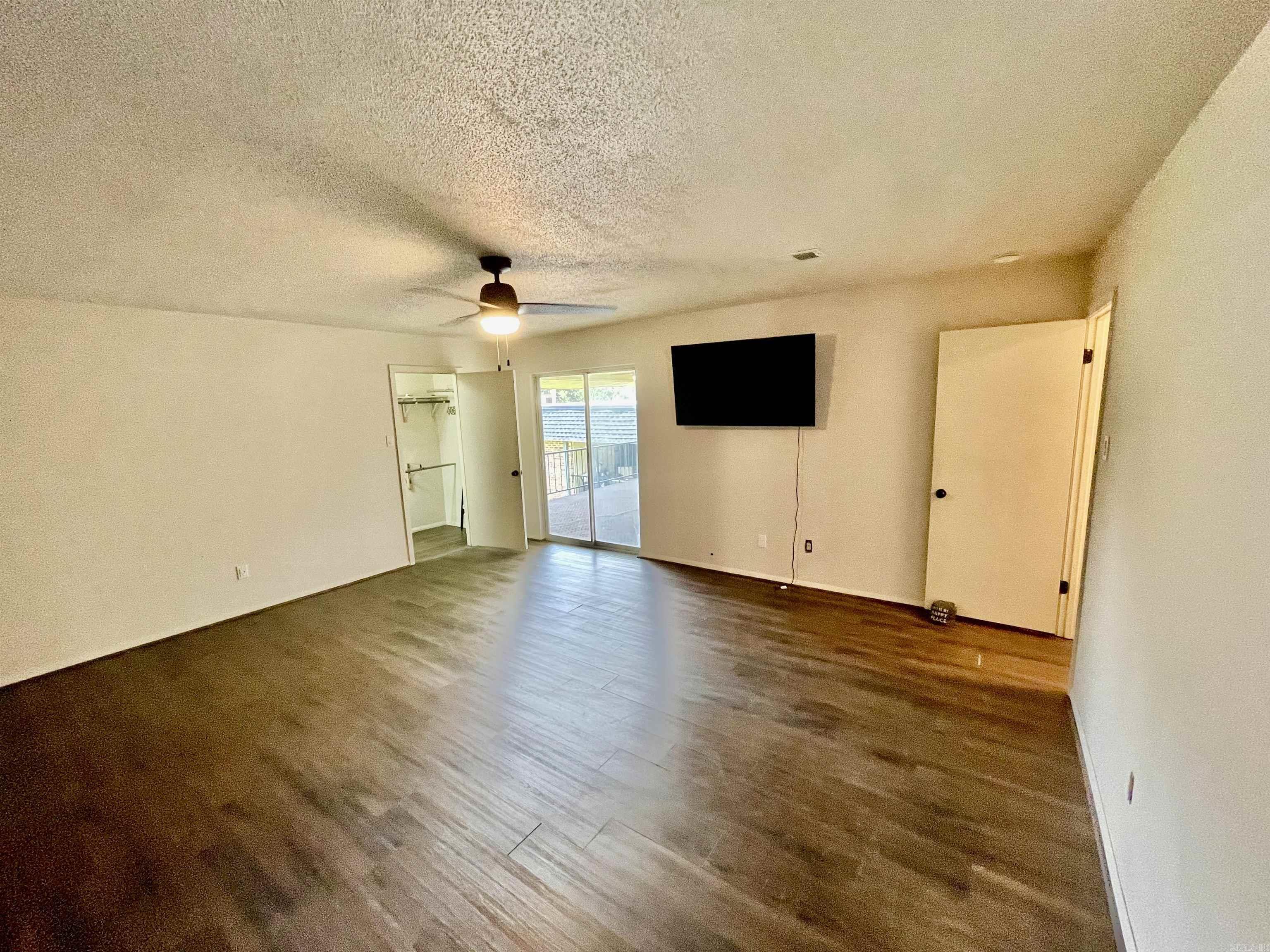 1135 Twin Points  Hot Springs, AR