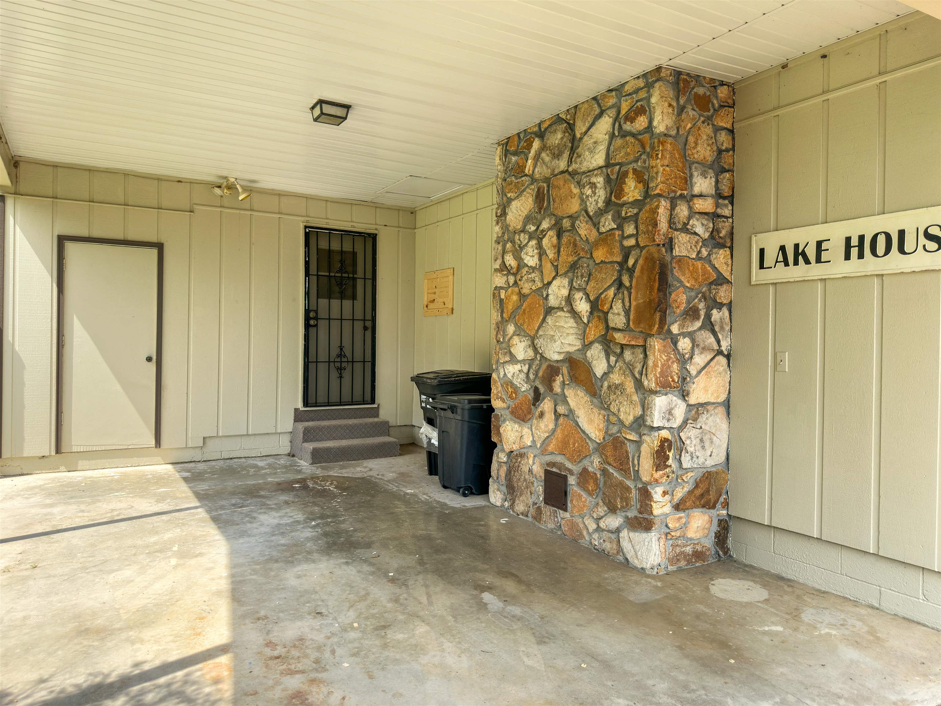 1502 E Emerald Cove  Horseshoe Bend, AR