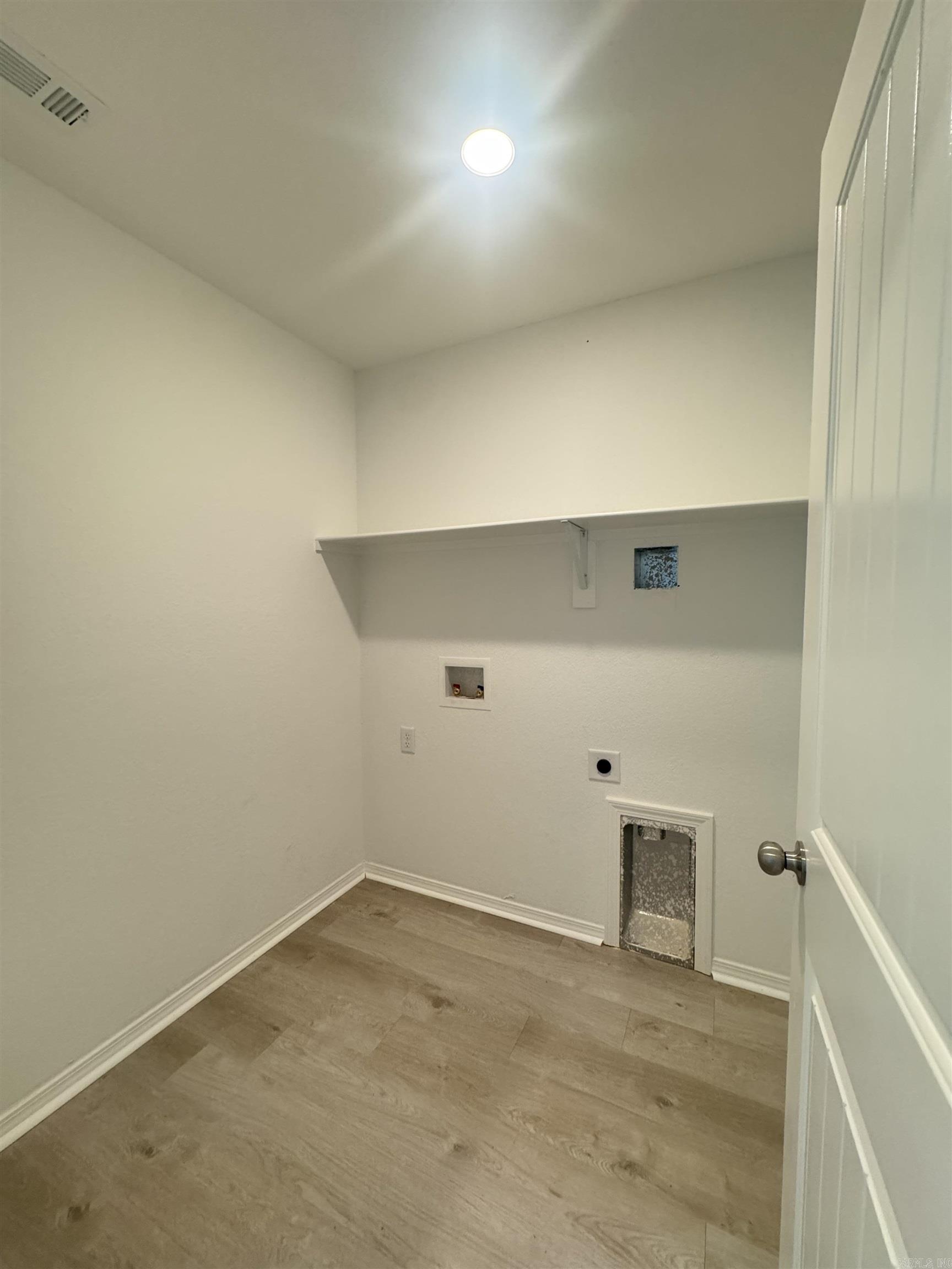 11188 River Valley Drive Hensley, AR 72065