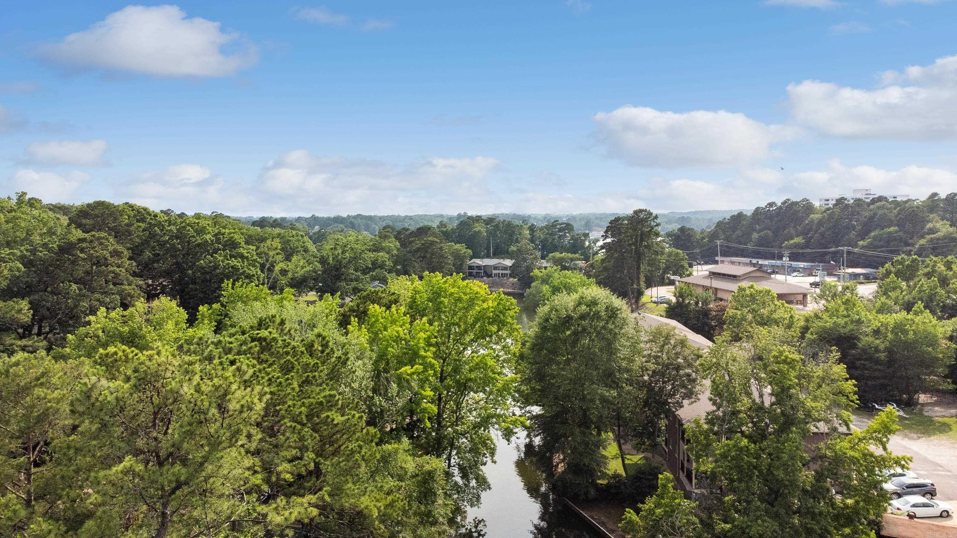 2325 Lakeshore  Hot Springs, AR