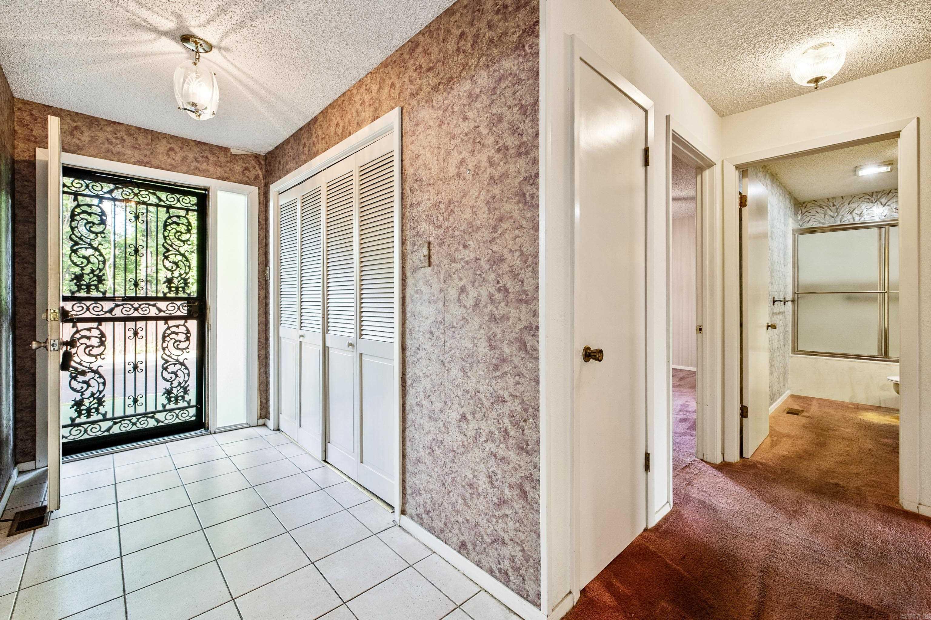 2325 Lakeshore  Hot Springs, AR