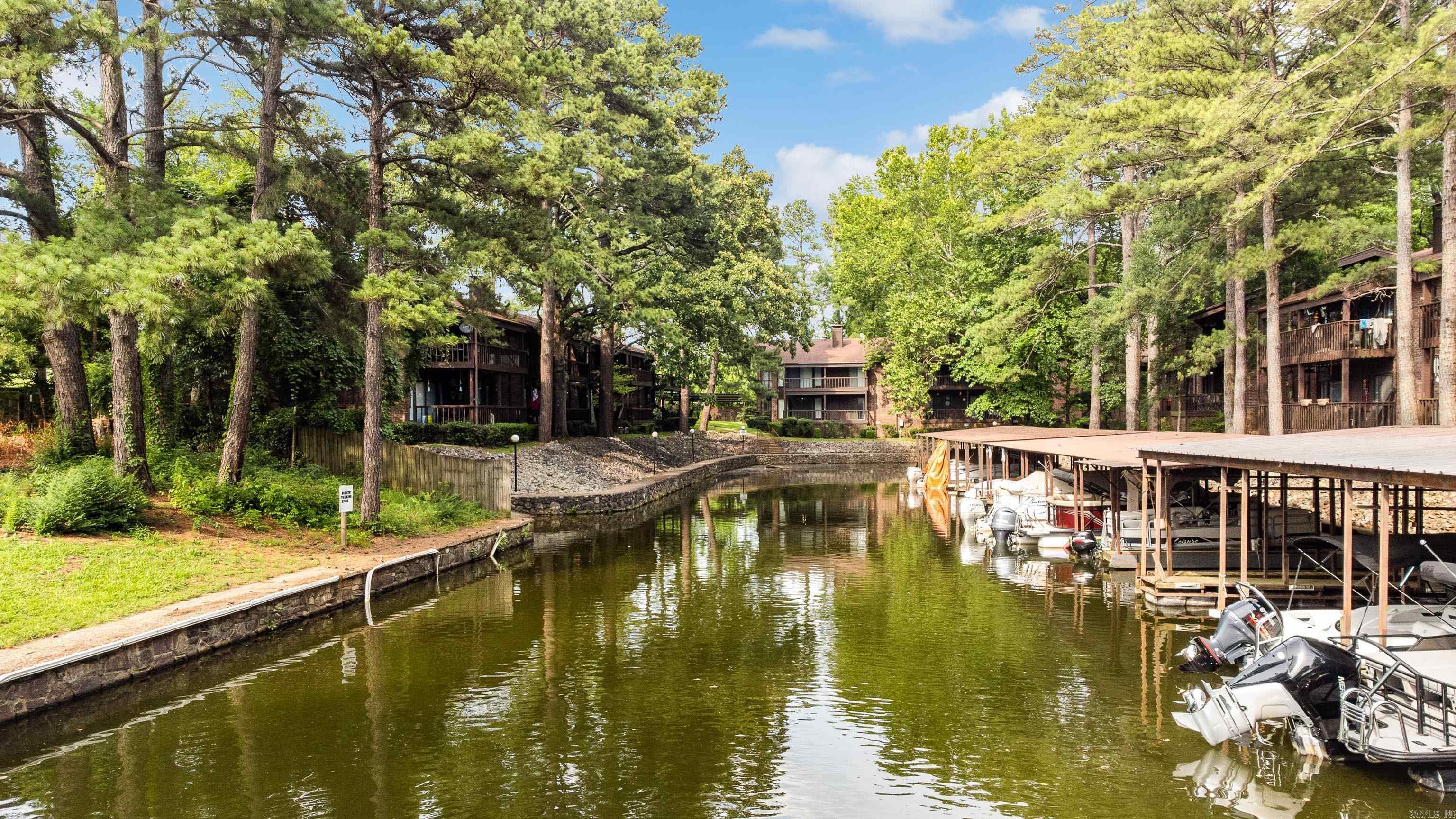 2325 Lakeshore  Hot Springs, AR
