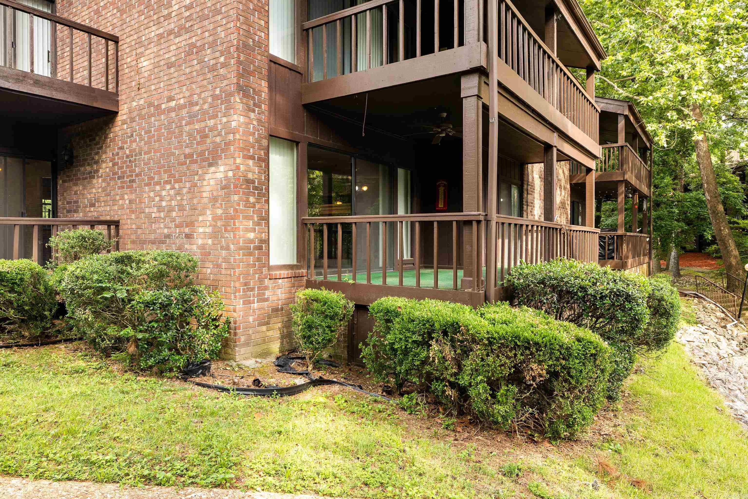 2325 Lakeshore  Hot Springs, AR