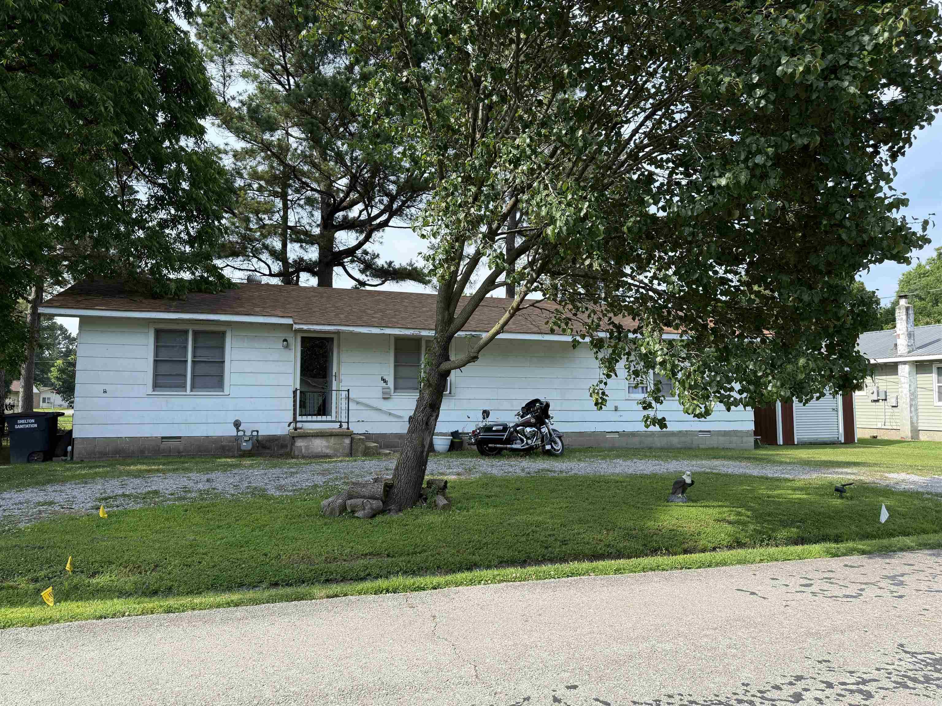 710 E Jackson  Piggott, AR